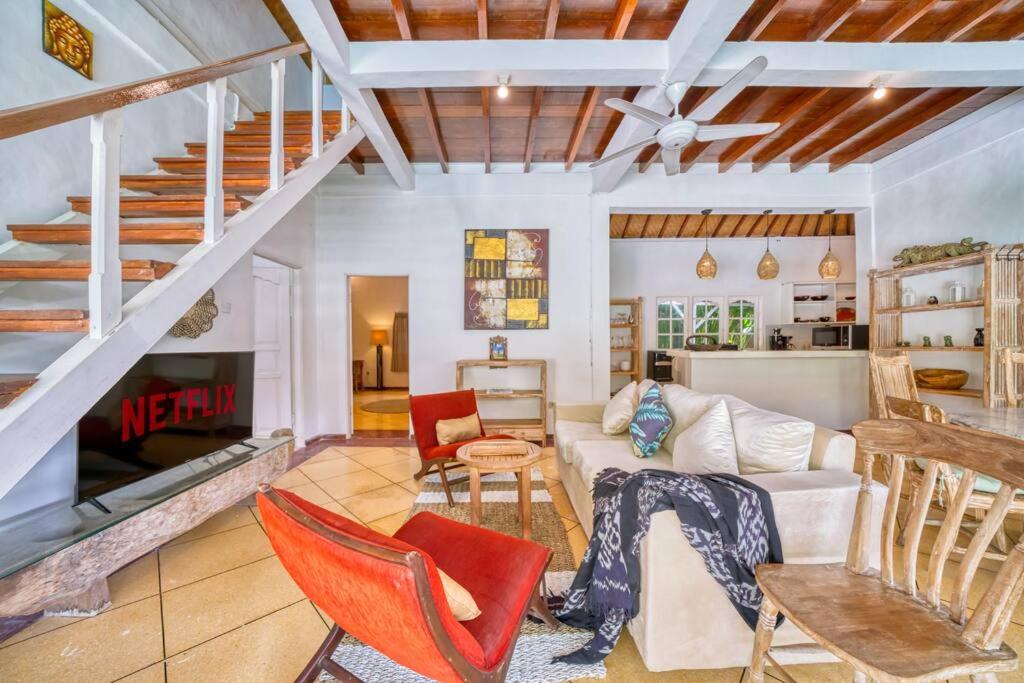 Villa Sabi 3BR in the Heart of Seminyak by Santi Management