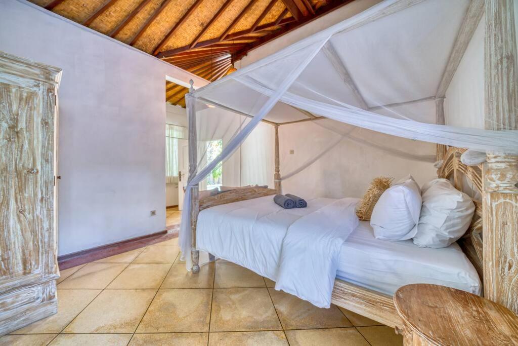 Villa Sabi 3BR in the Heart of Seminyak by Santi Management