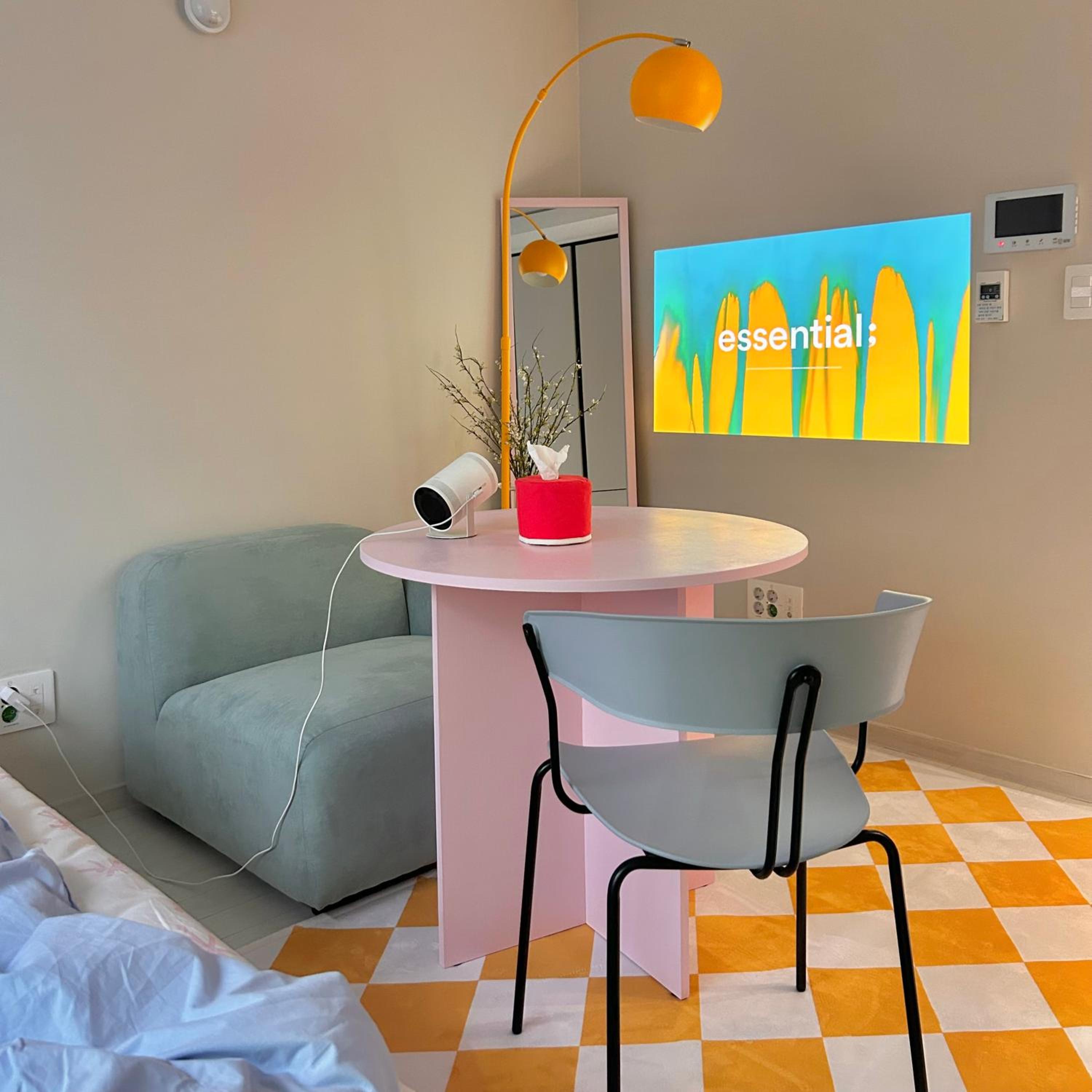 hotel room