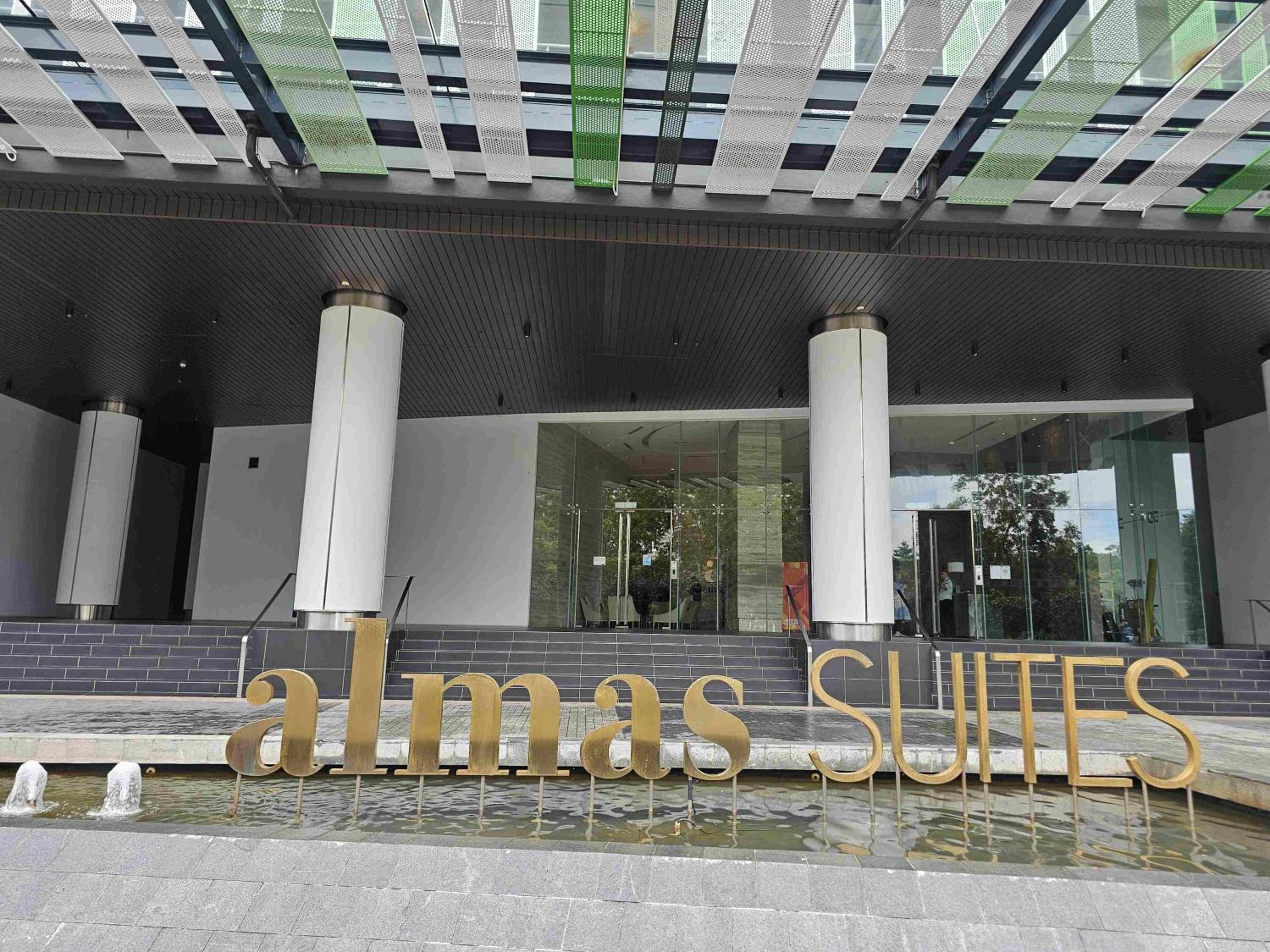 Almas Suites Puteri Harbour 1 Bedroom with Balcony by 9 Sands photo 5