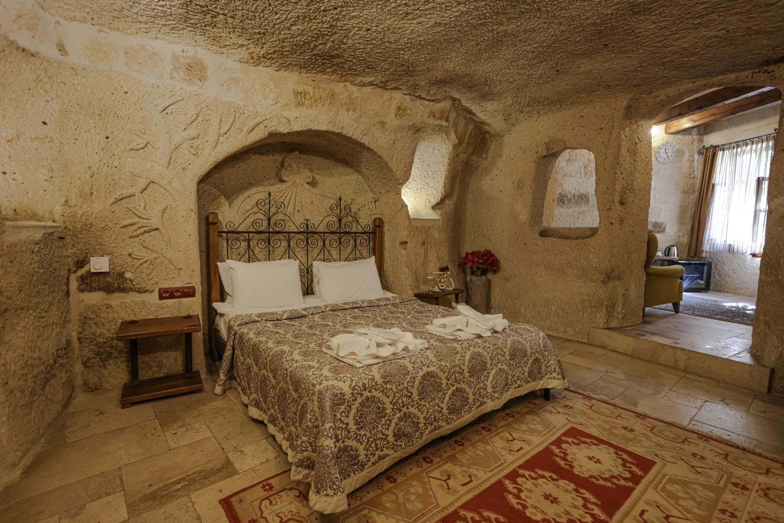 The Dorm Cave By Travellers becomes The Dorm Cave Yurt. - Image 93