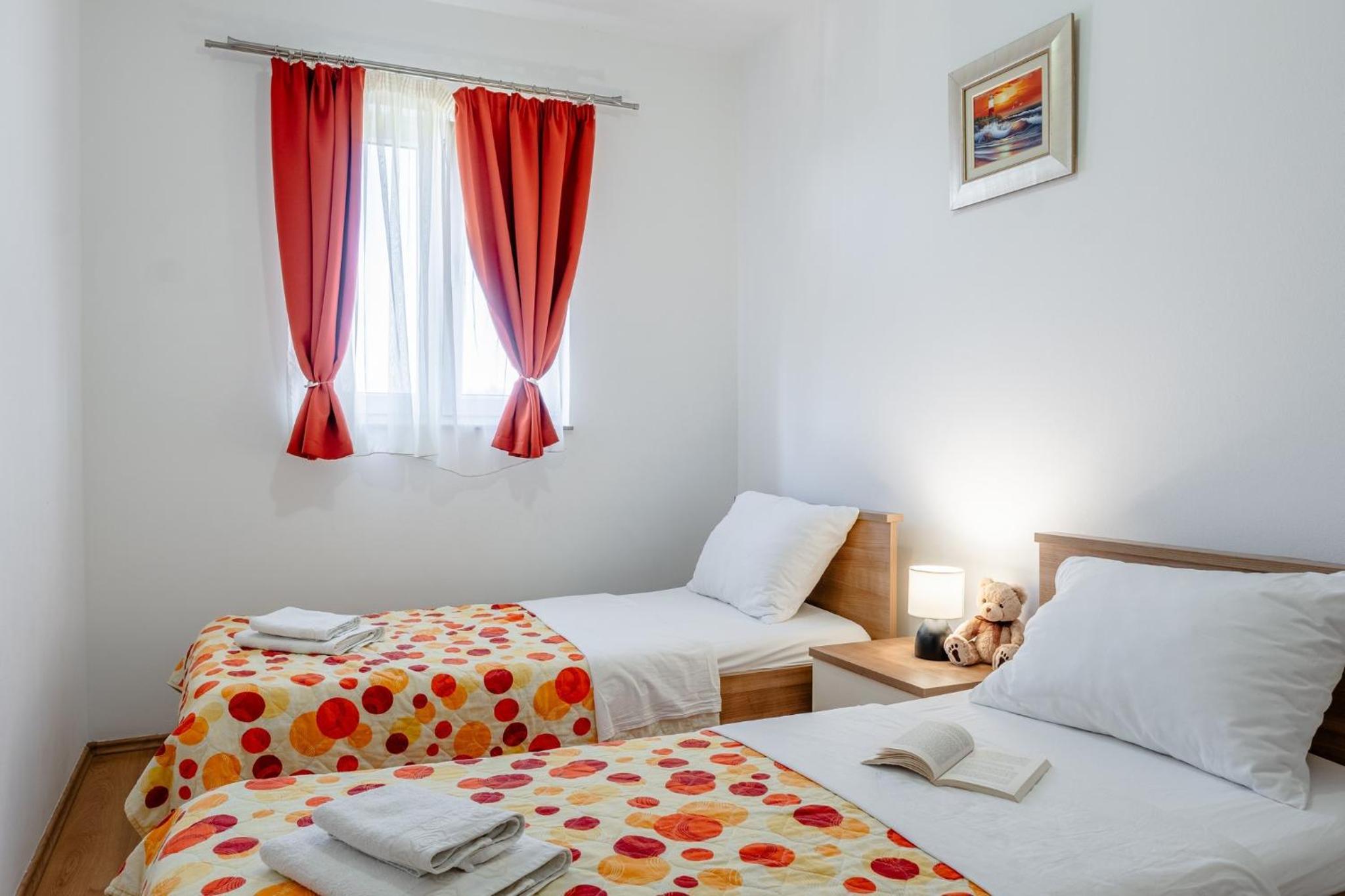 Apartments Krslovic