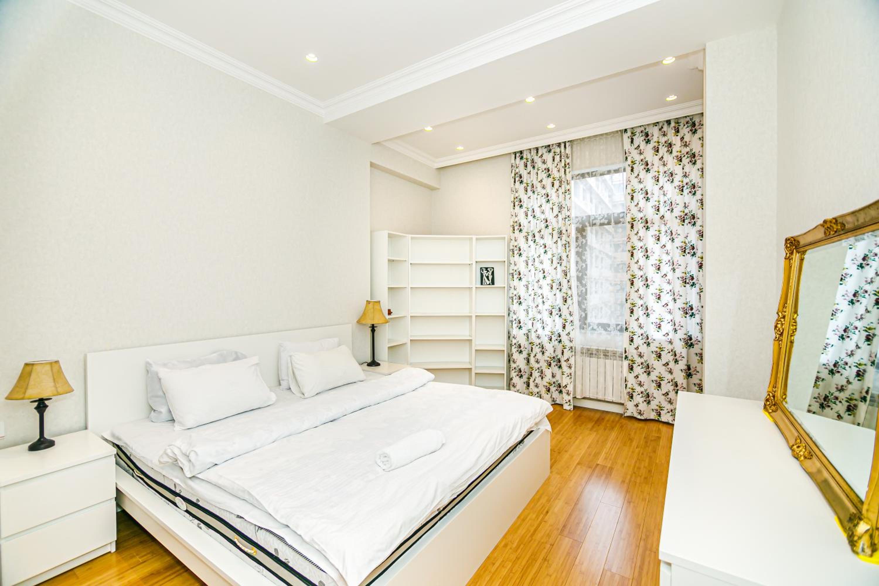City Heart Residence Point