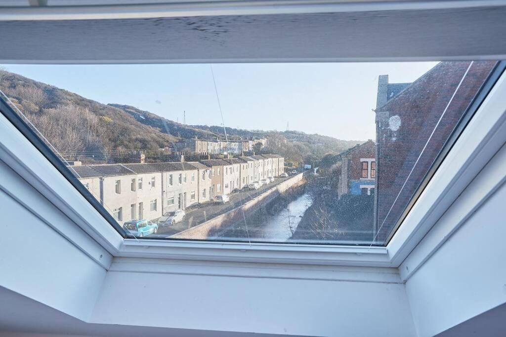 Beach Retreat Apt 11 in Skinningrove view 2