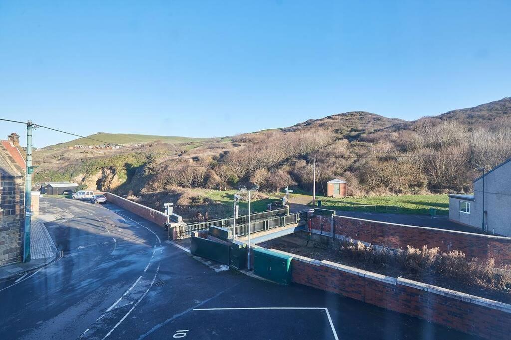 Beach Retreat Apt 11 in Skinningrove view 4