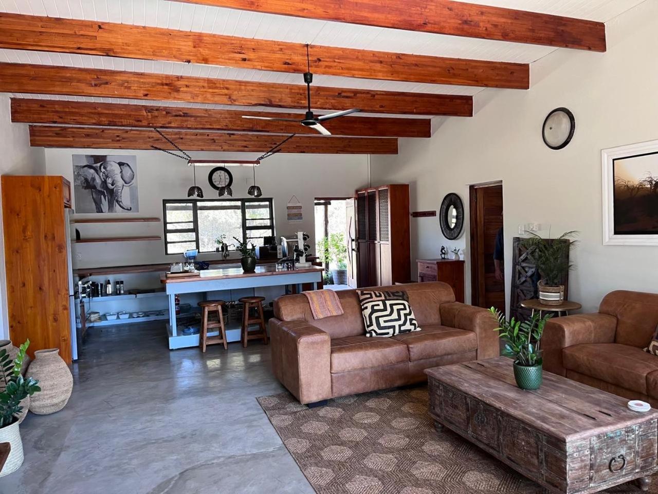Mananga Bush Villa view 3