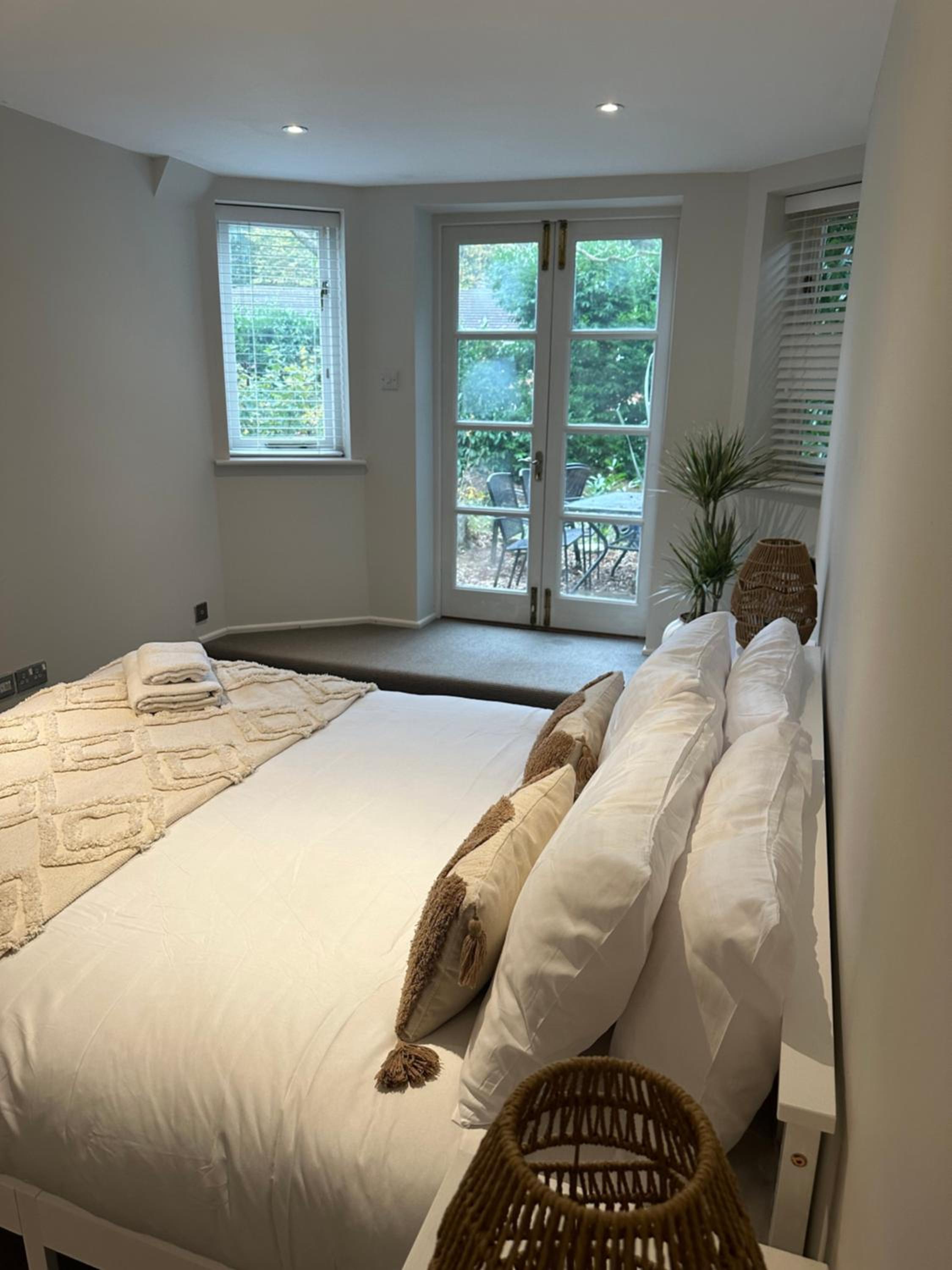 Woodfalls Luxury Getaway