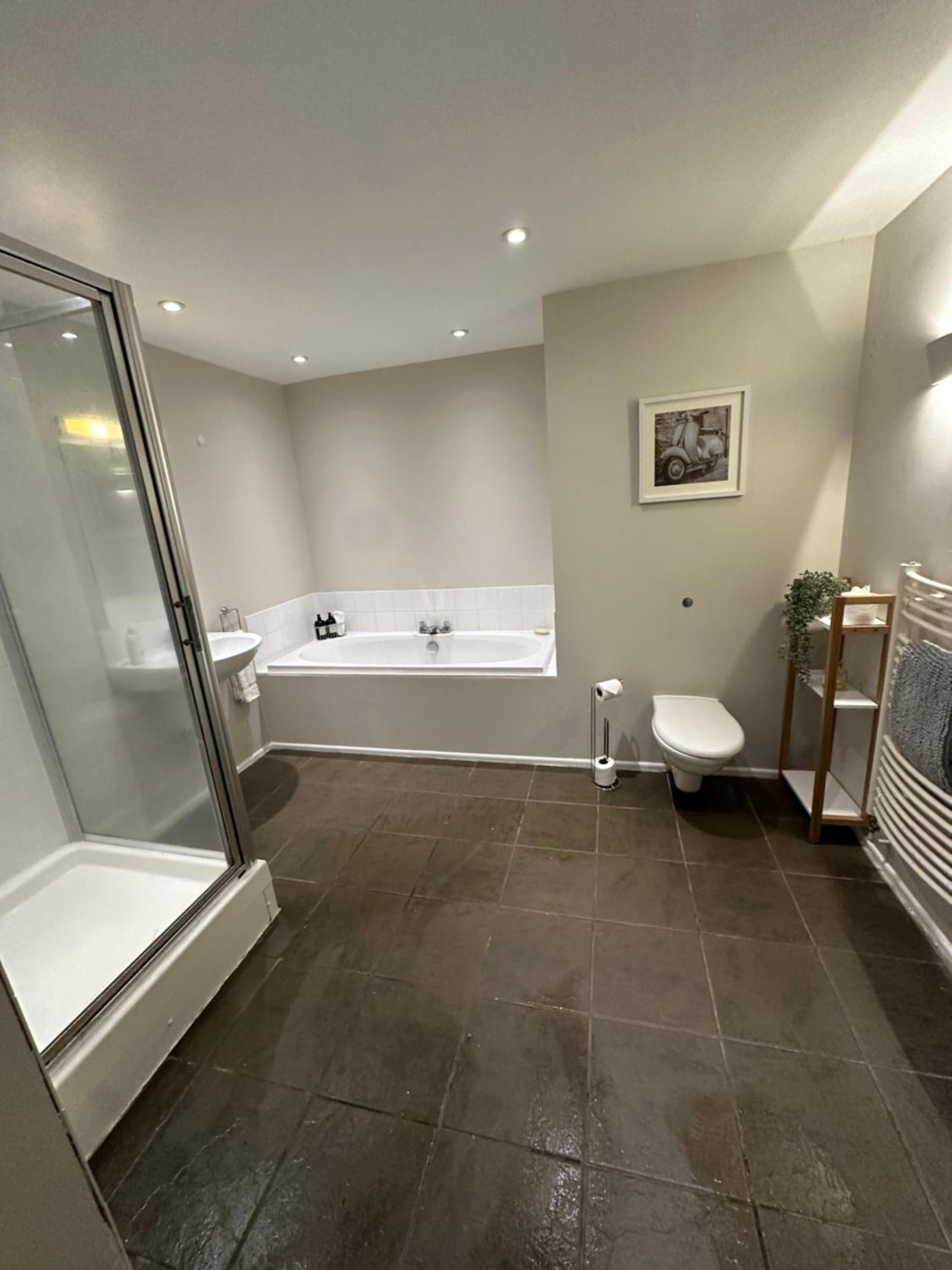 Woodfalls Luxury Getaway