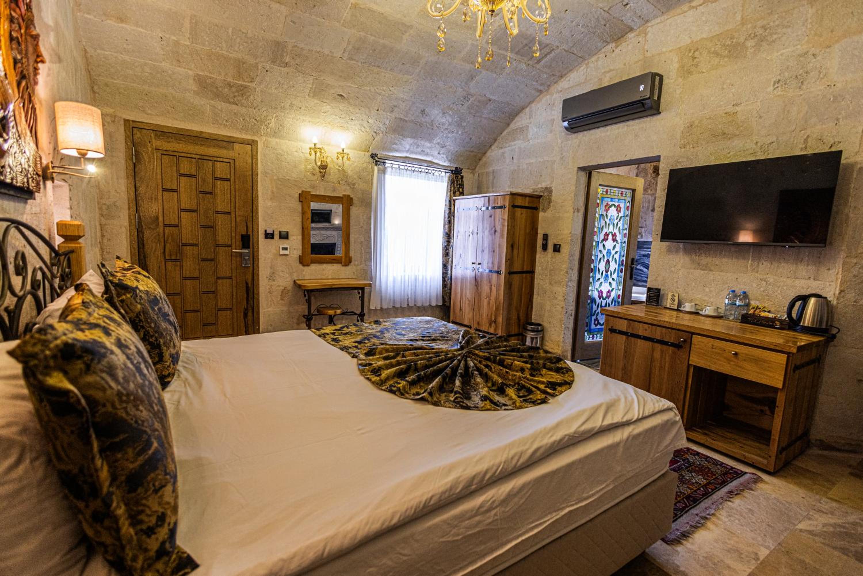 The Dorm Cave By Travellers becomes The Dorm Cave Yurt. - Image 19