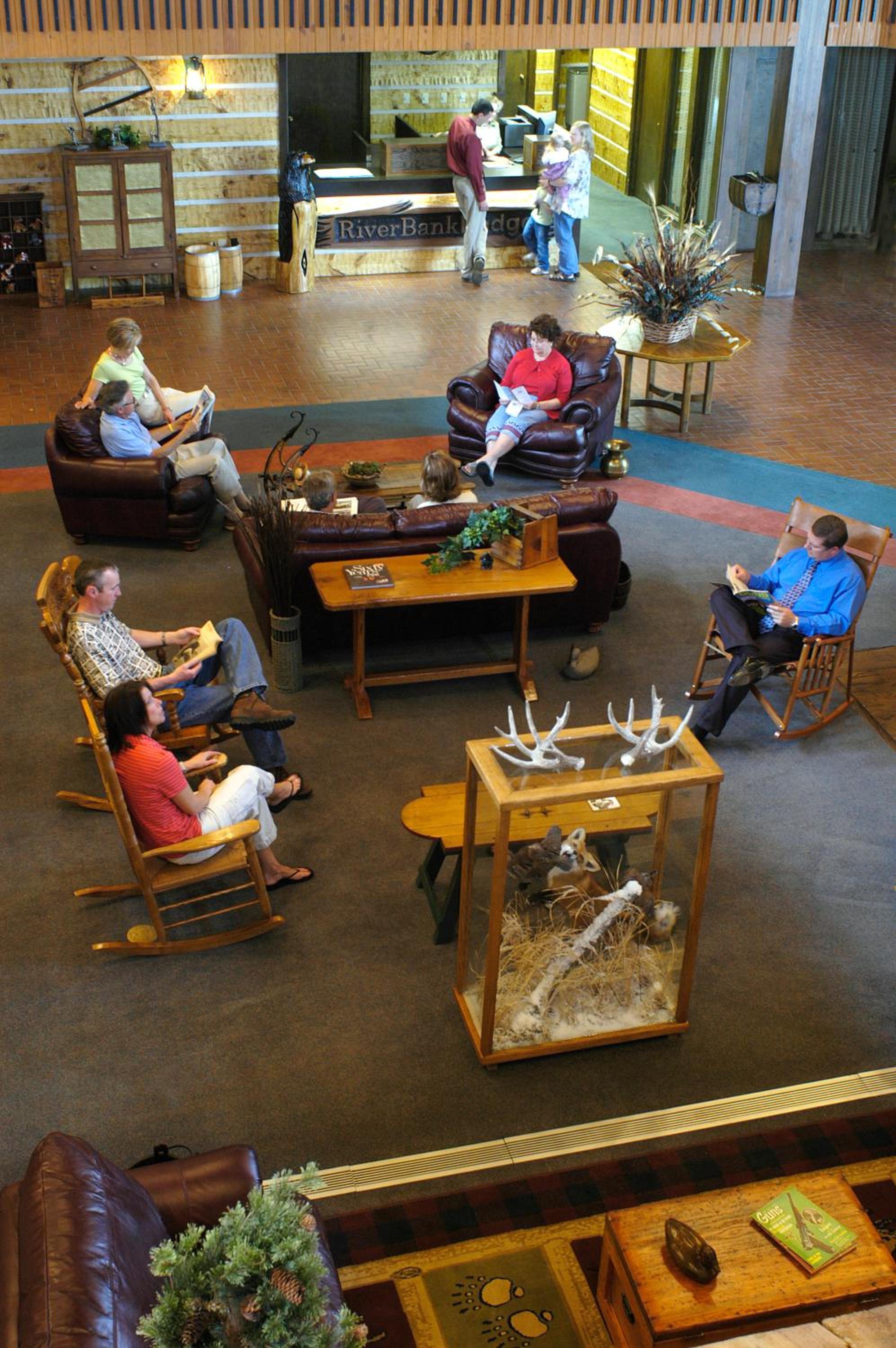 RiverBank Lodge