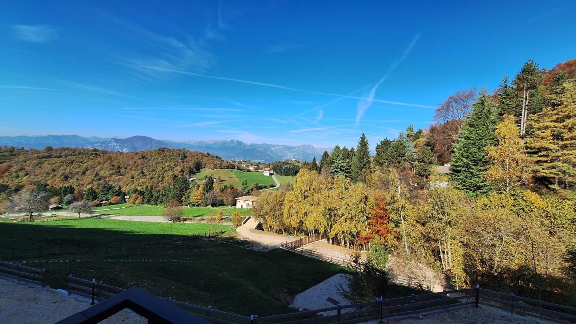 A Casa Mia view 2