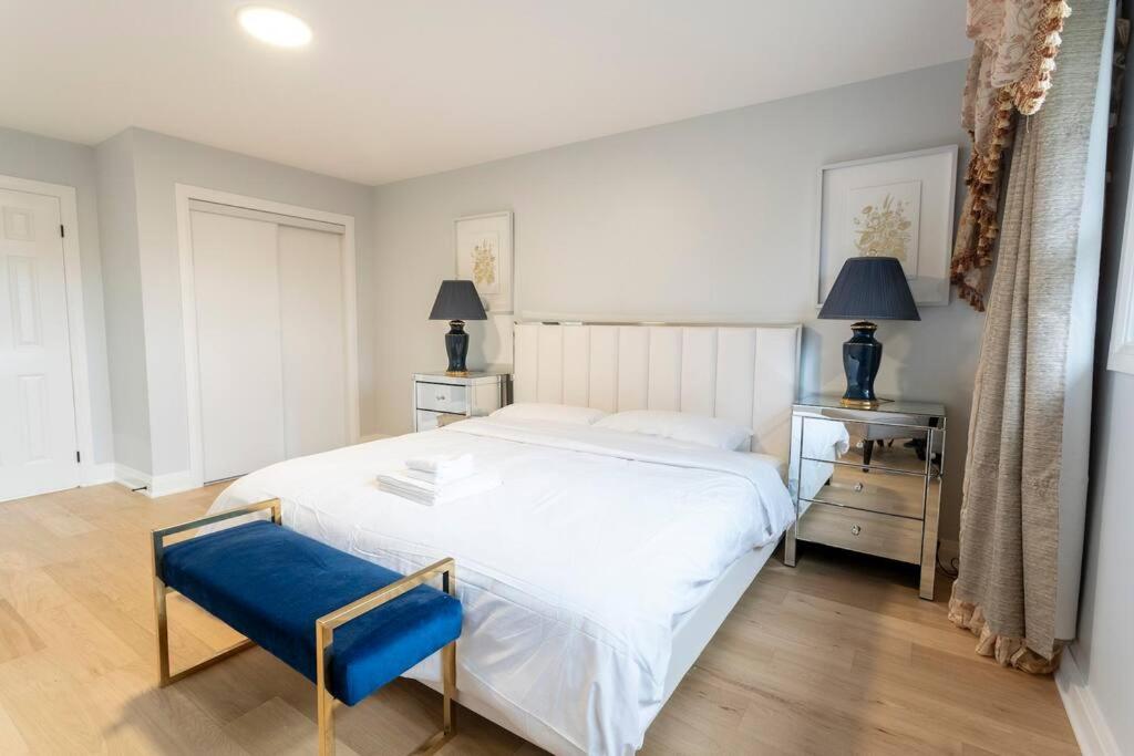 Cozy 5 bedroom house Scarborough