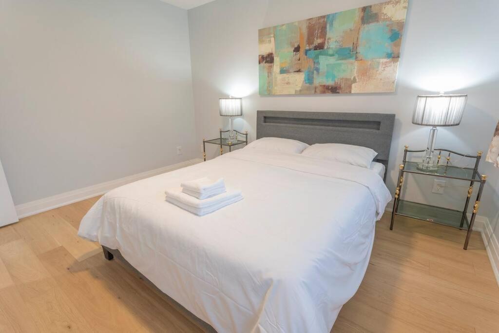 Cozy 5 bedroom house Scarborough