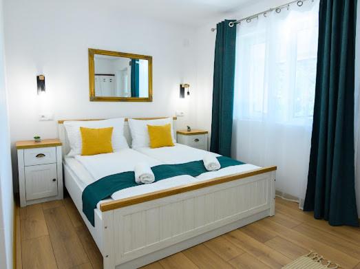 Cozy Rooms