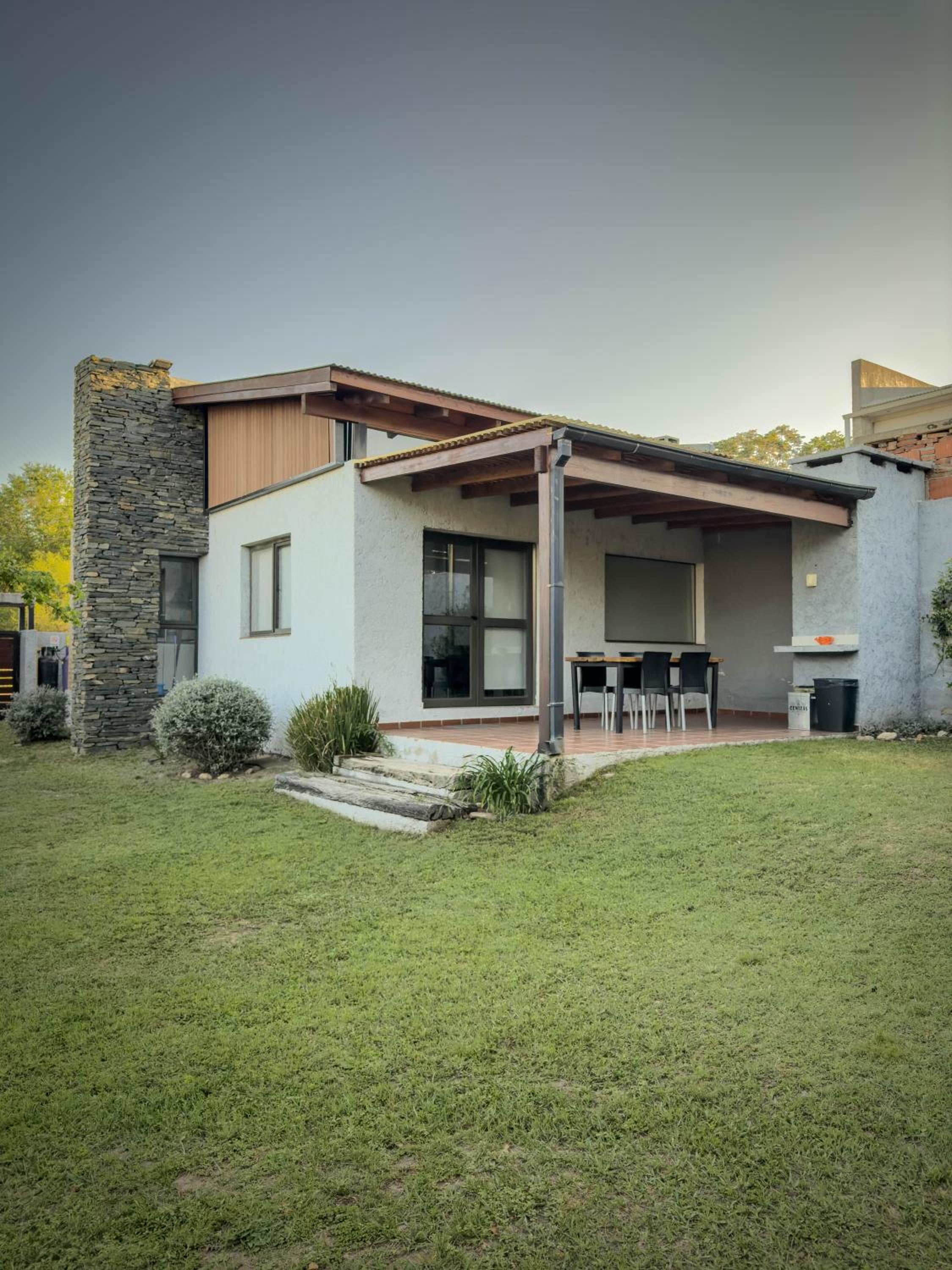 Casas Acrux