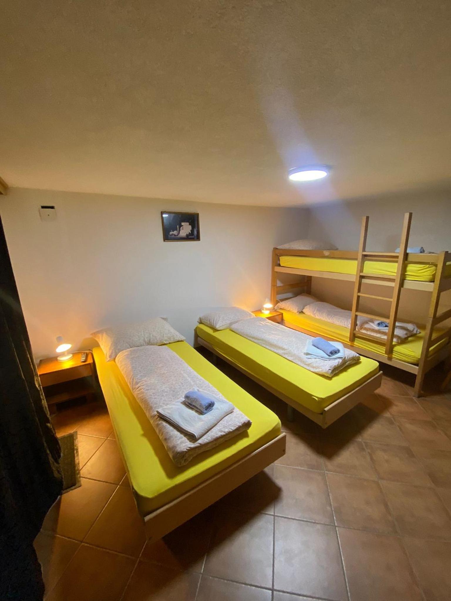 Photo 47