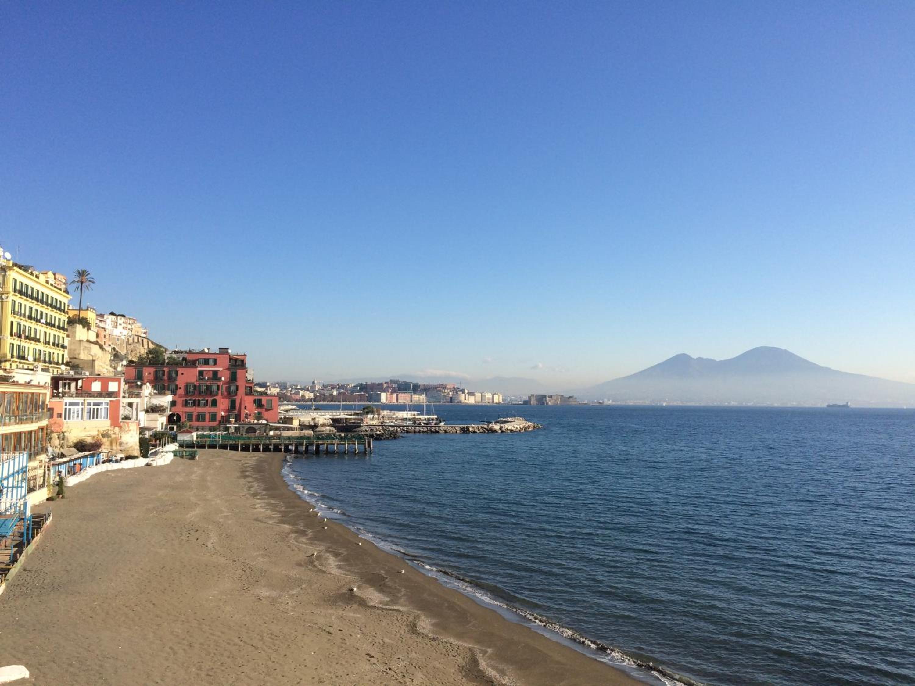 Base Napoli Mergellina