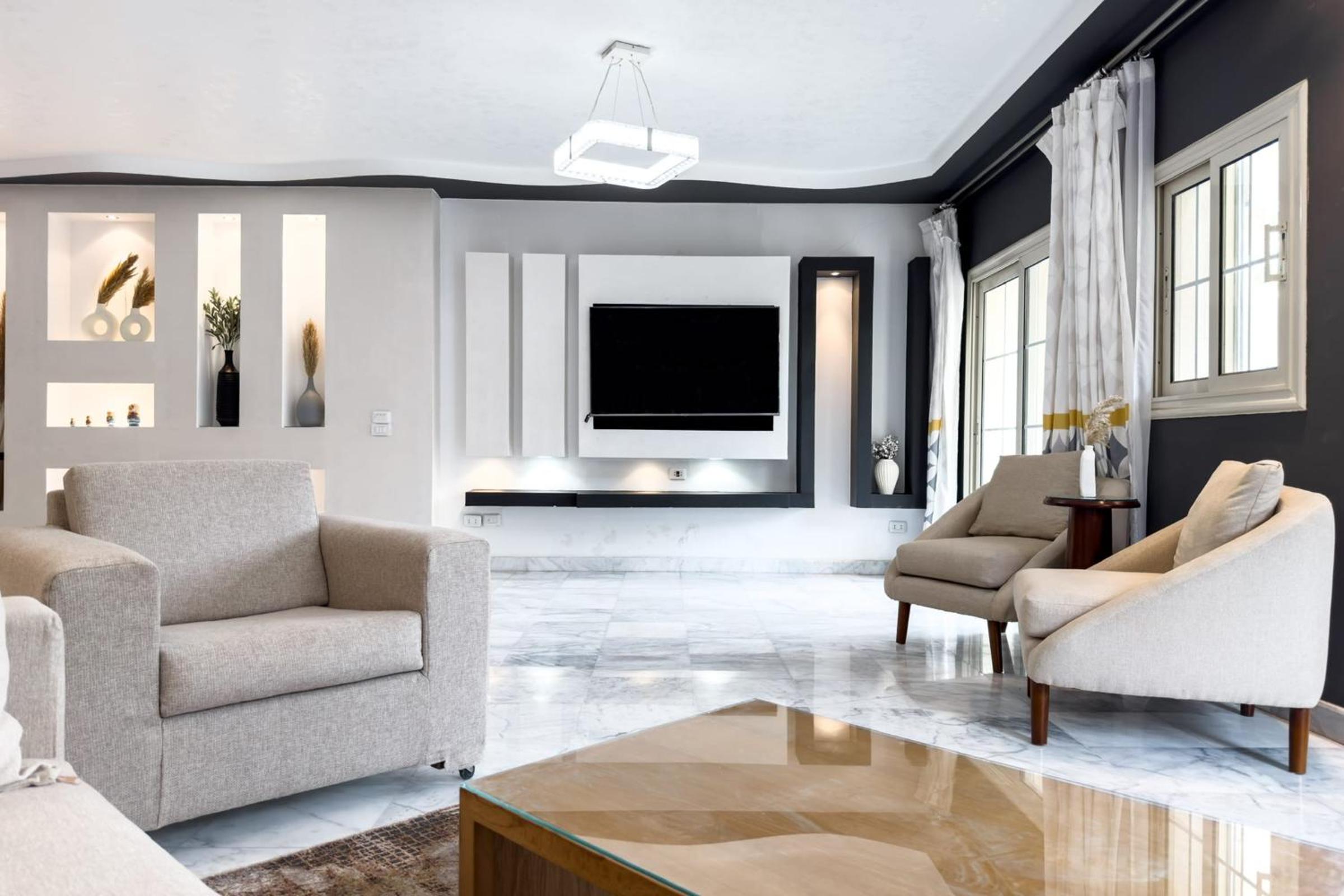 Serene & Spacey 2BDR 15 Min From CAI Airport