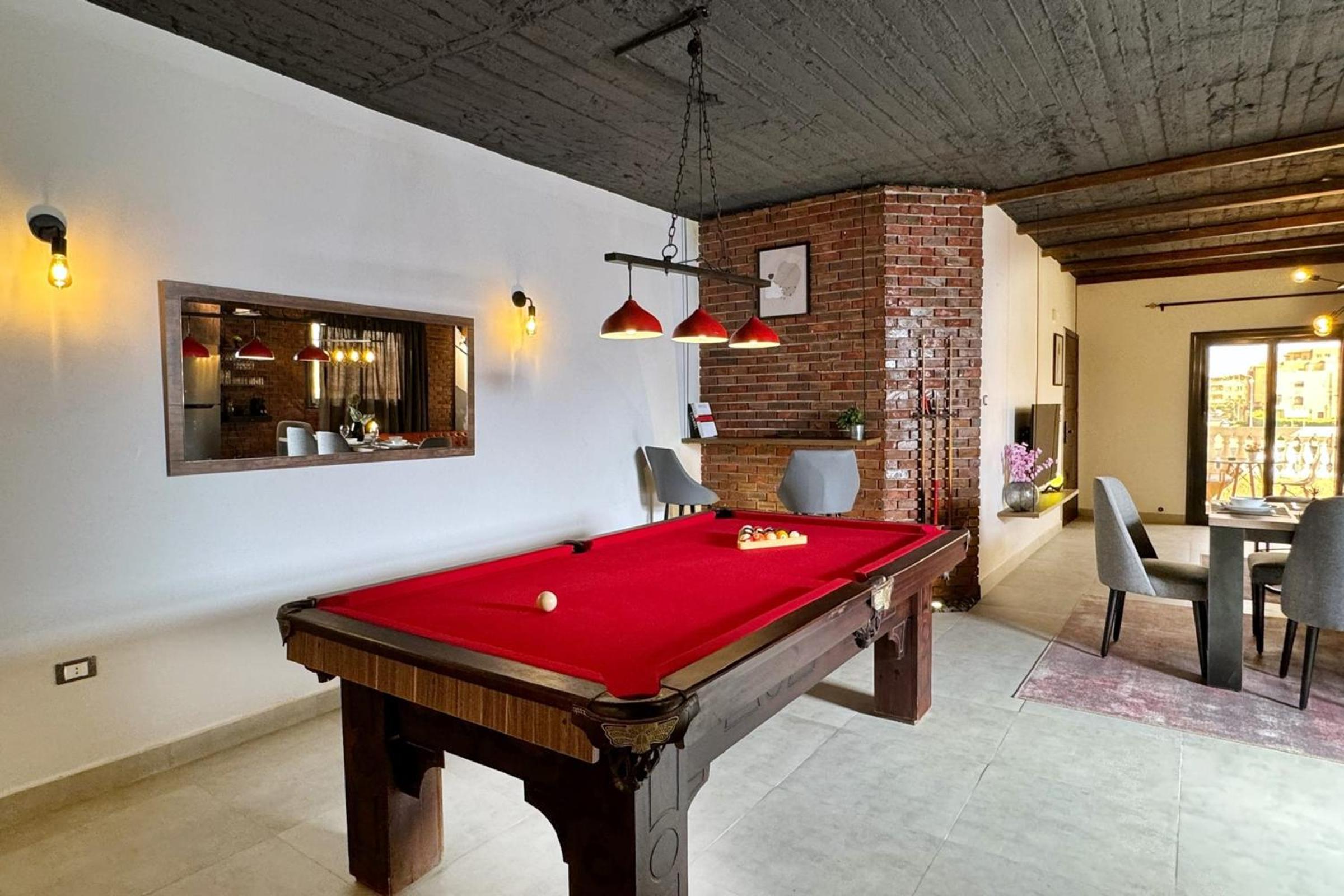 The Built-Up 2 BDR Condo 15 min to CAI Airpt