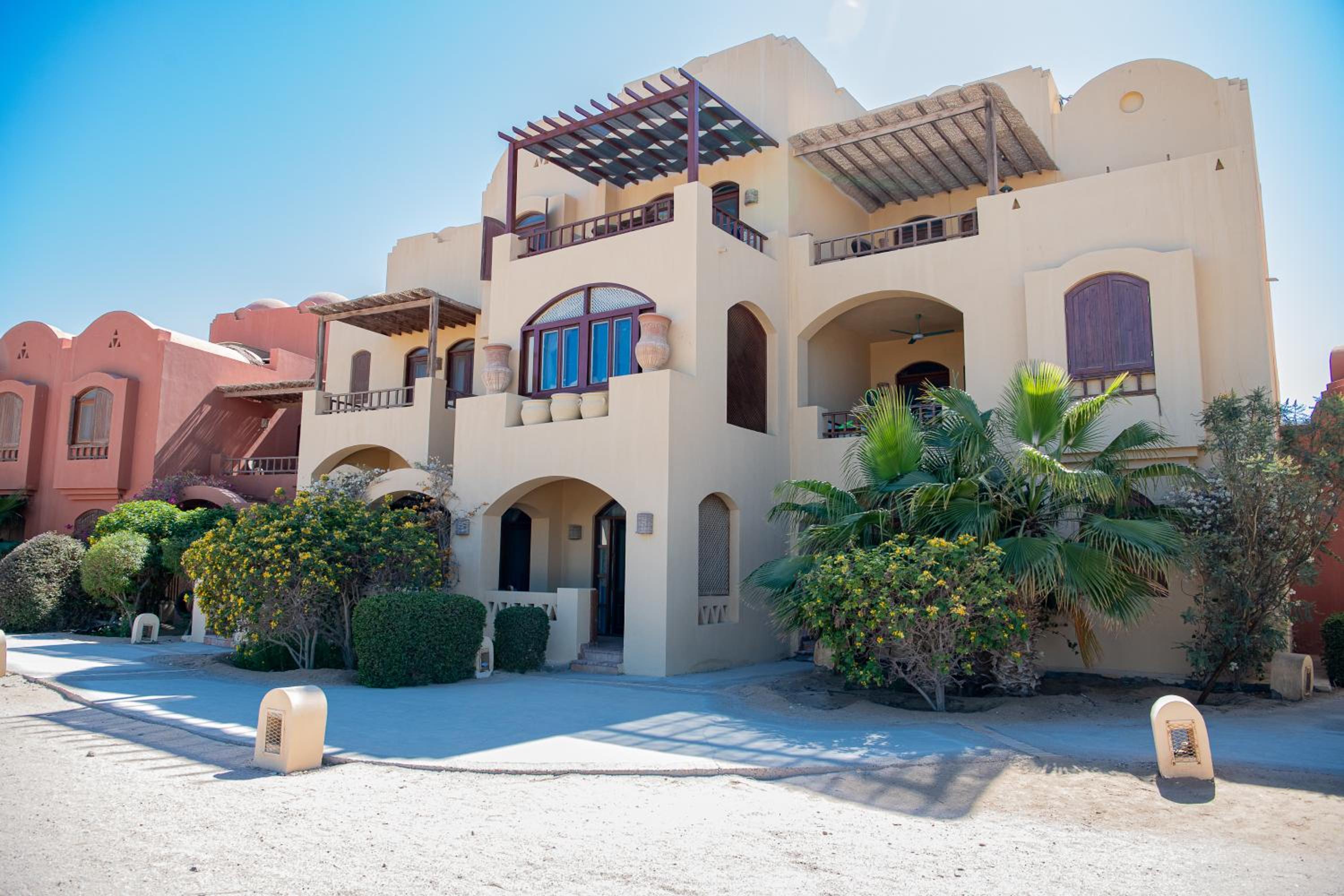 Style Apartment in nubian design at lagoon
