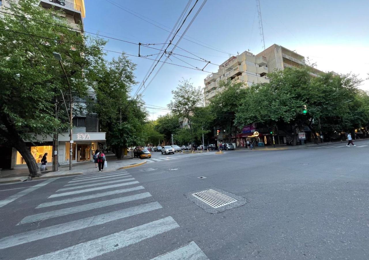 Depto con Terraza en el Centro de Mendoza, cerca del Parque San Martín y Av Arístides
