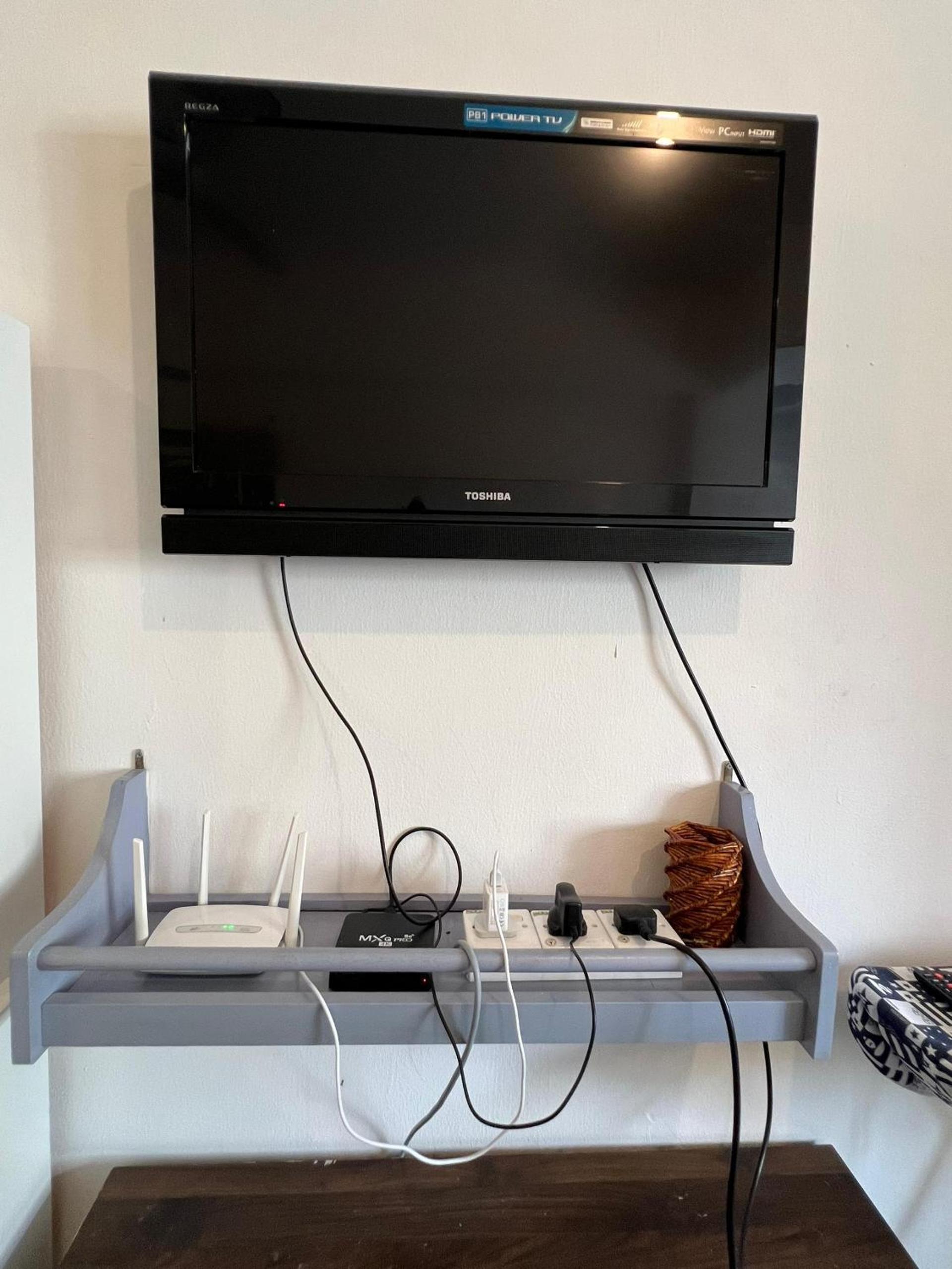 Kota Kinabalu City Centre Api Api Apartment 1 BEDROOM 4-5PAX Family Room with Balcony photo 8