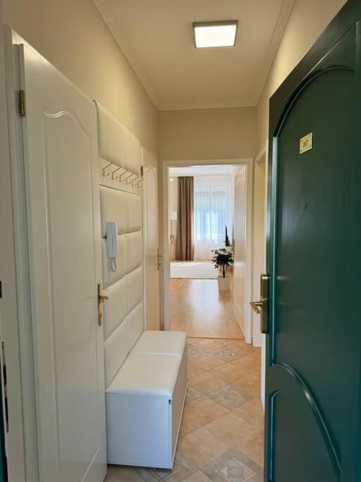 Európa Apartman