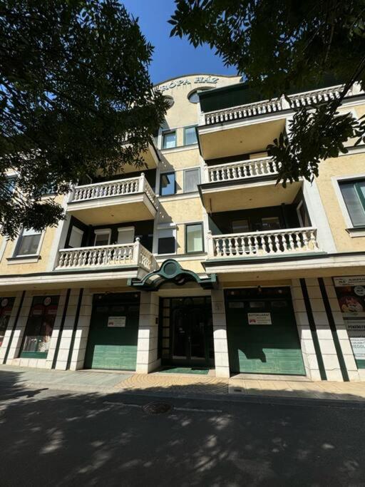 Európa Apartman