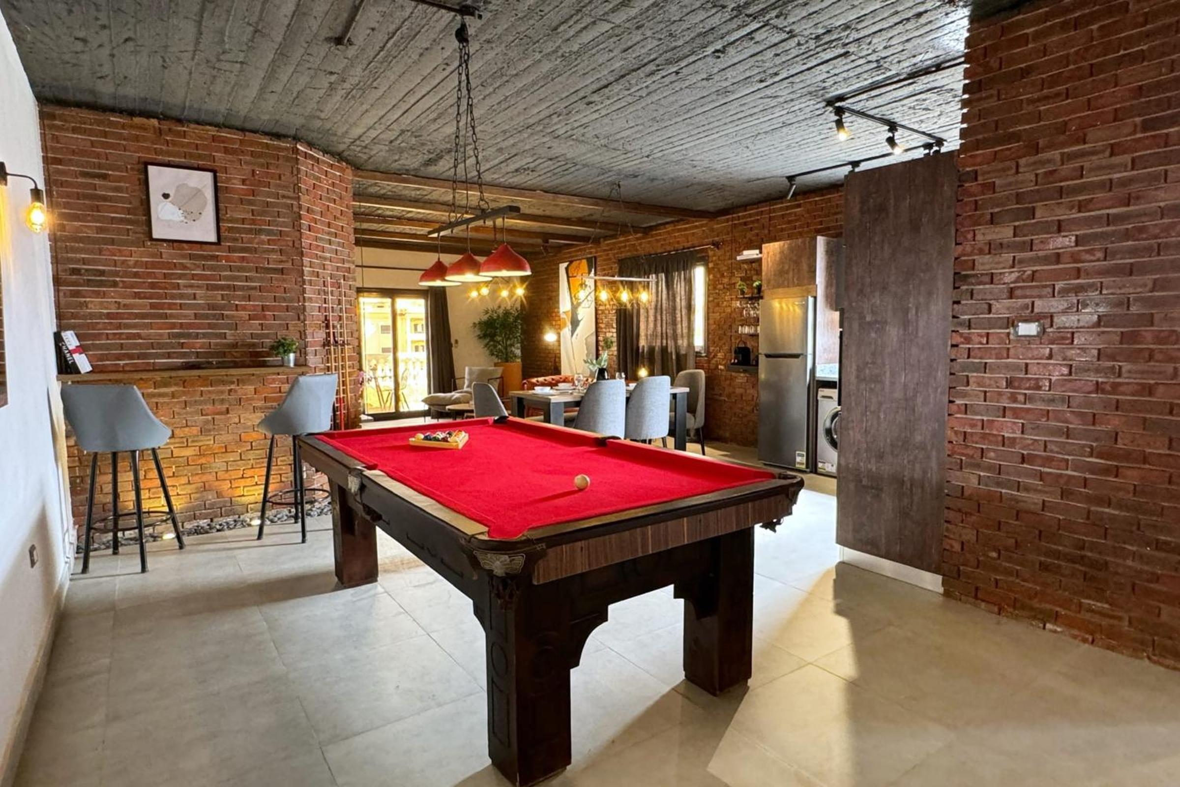 The Built-Up 2 BDR Condo 15 min to CAI Airpt