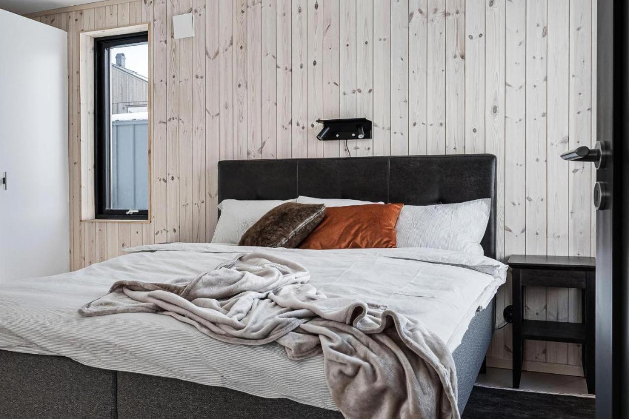 Nybyggd villa i Storhogna