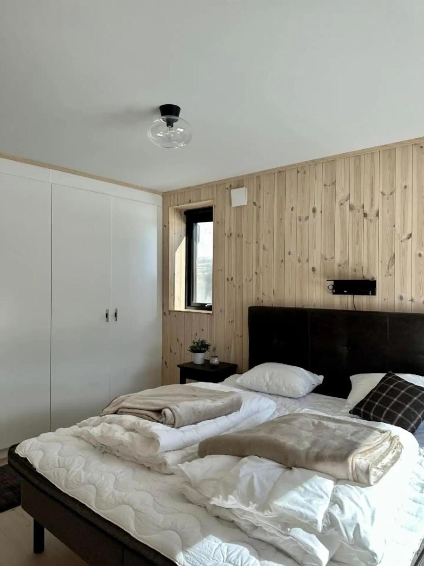 Nybyggd villa i Storhogna