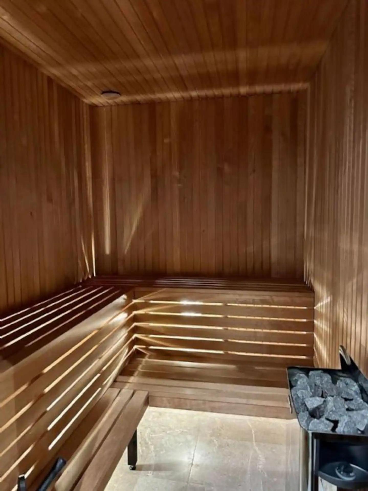 Nybyggd villa i Storhogna