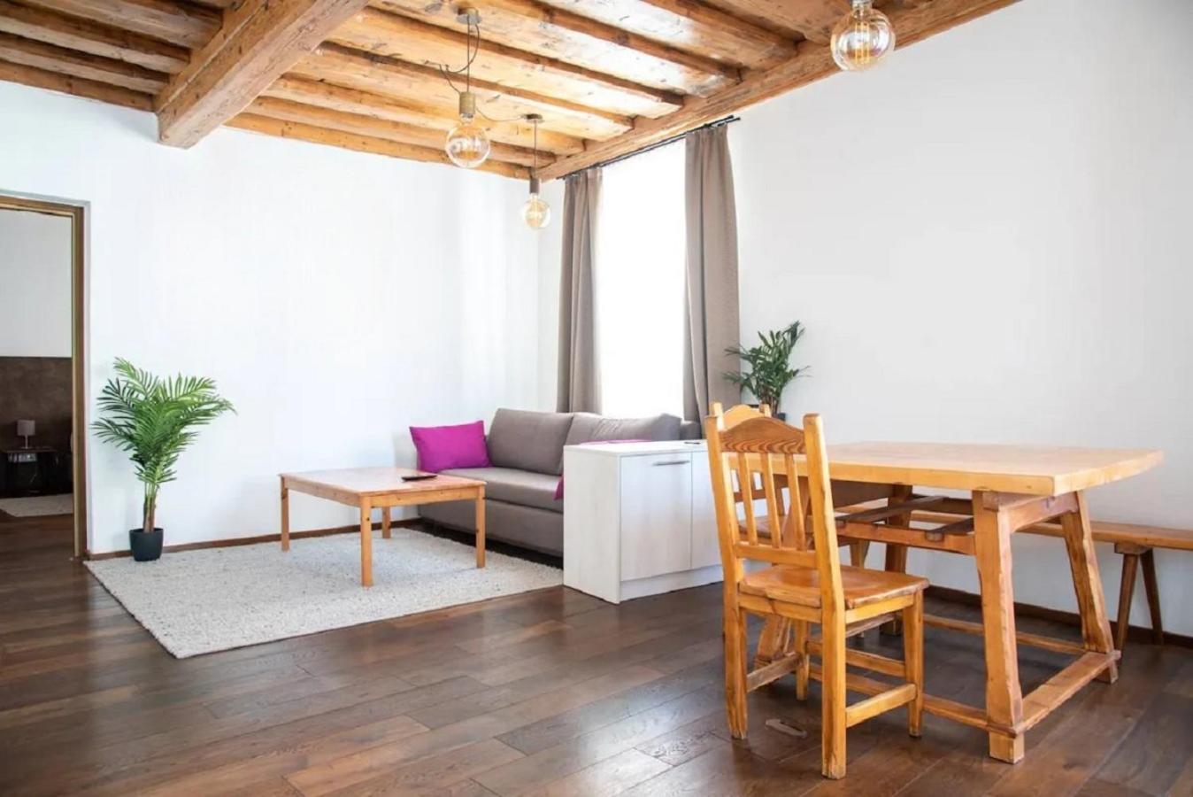 Goldene Pastete - Urban Luxury Apartments City Center