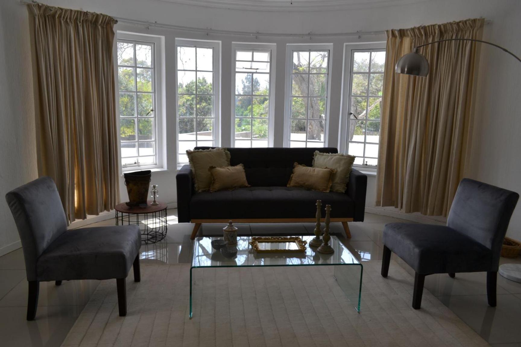 3 Woodmead Suites