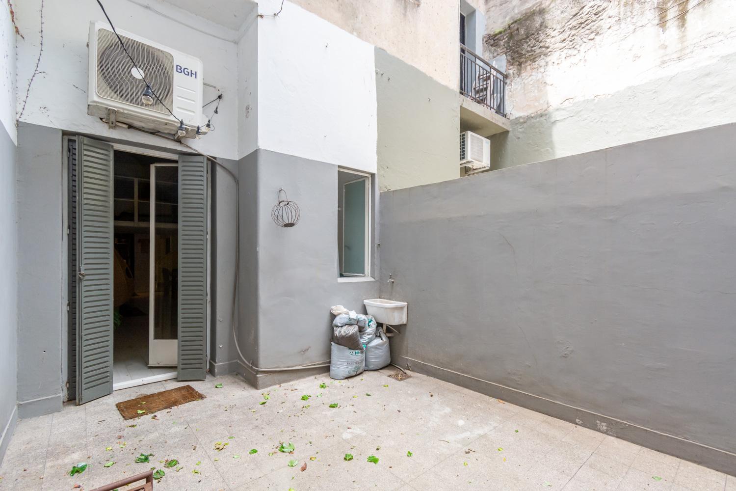 Hermoso y cómodo dúplex en la mejor zona de Recoleta sobre la calle Paraná