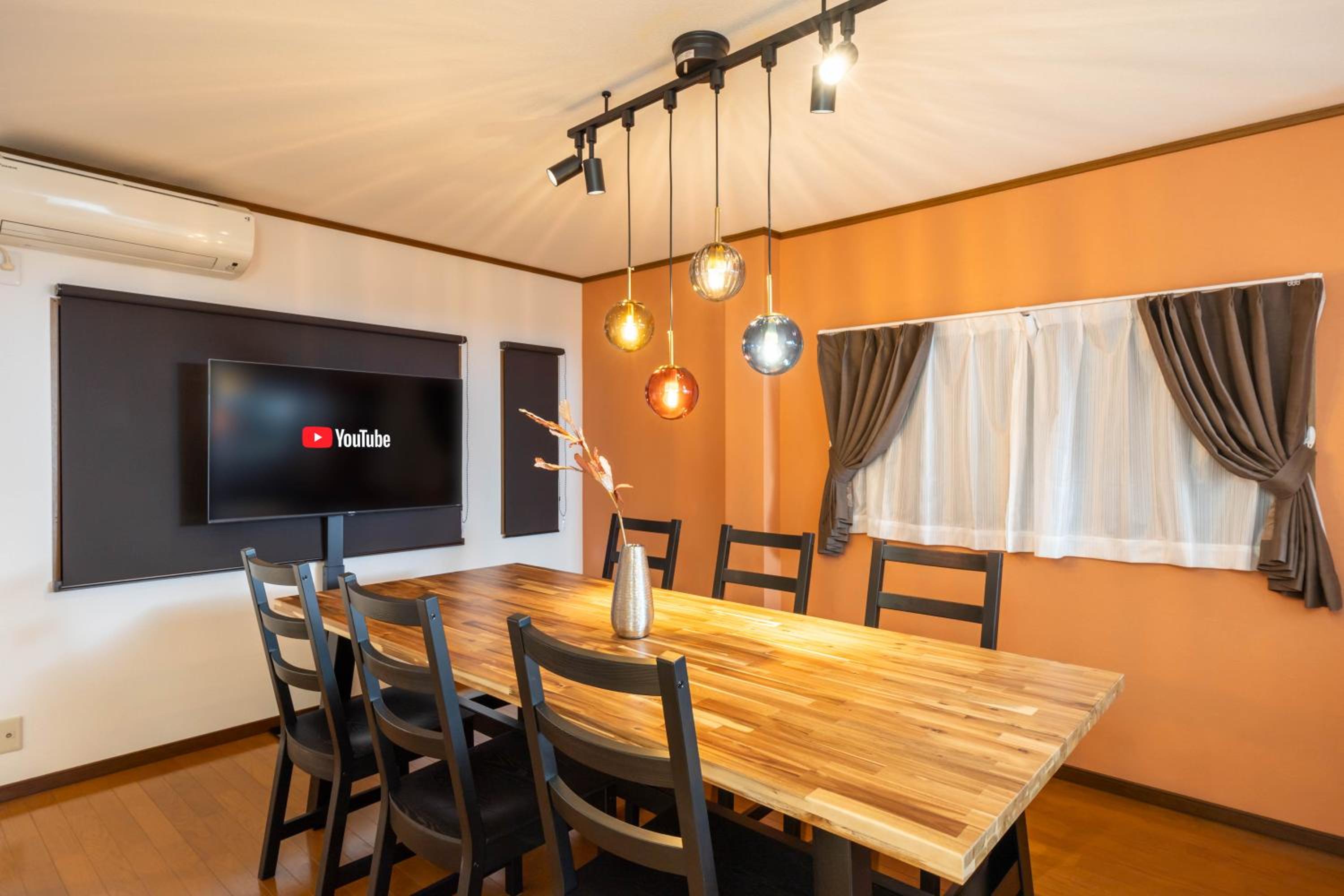meeting & event spaces