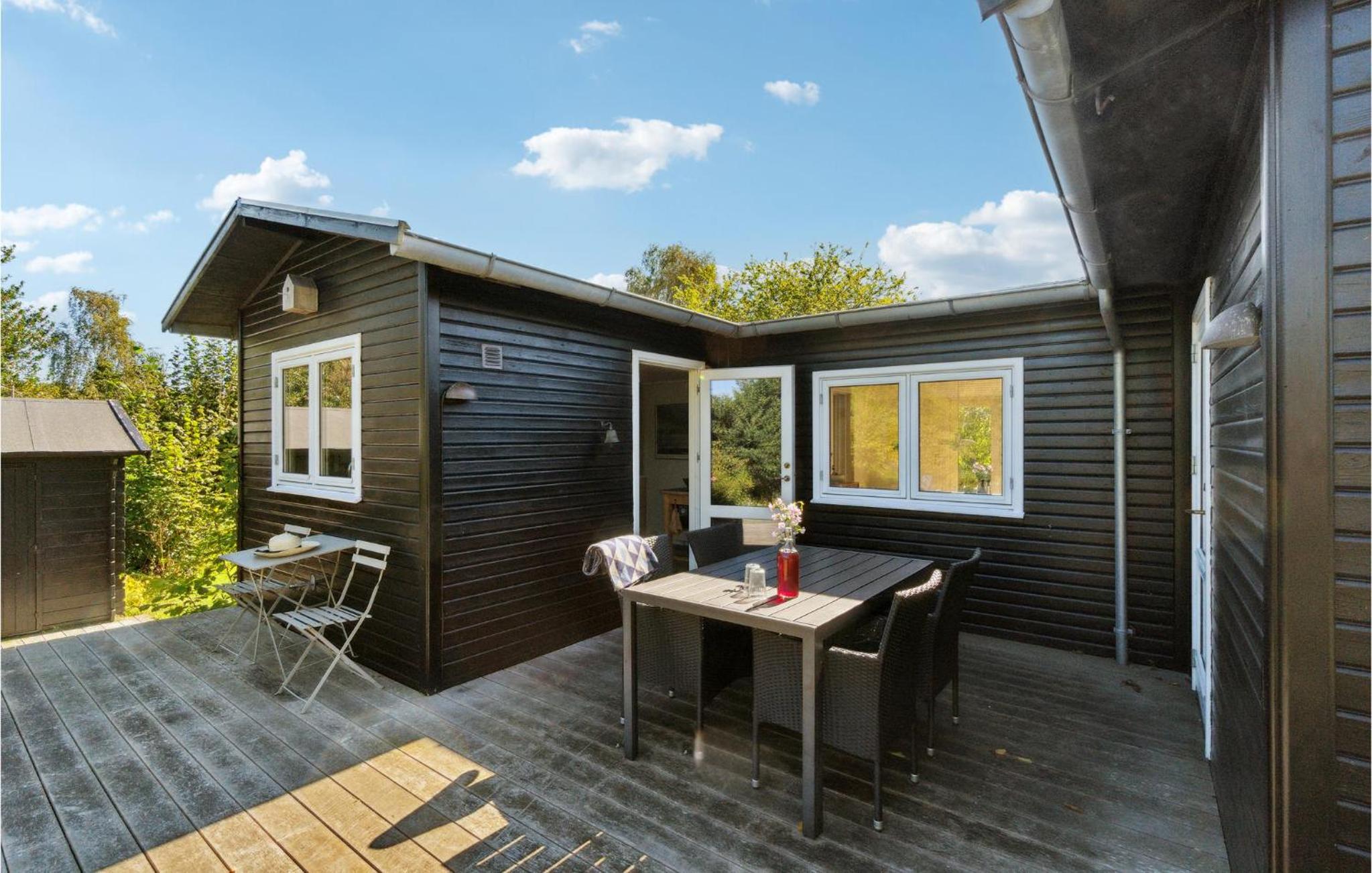 Amazing Home In Jægerspris With Kitchen