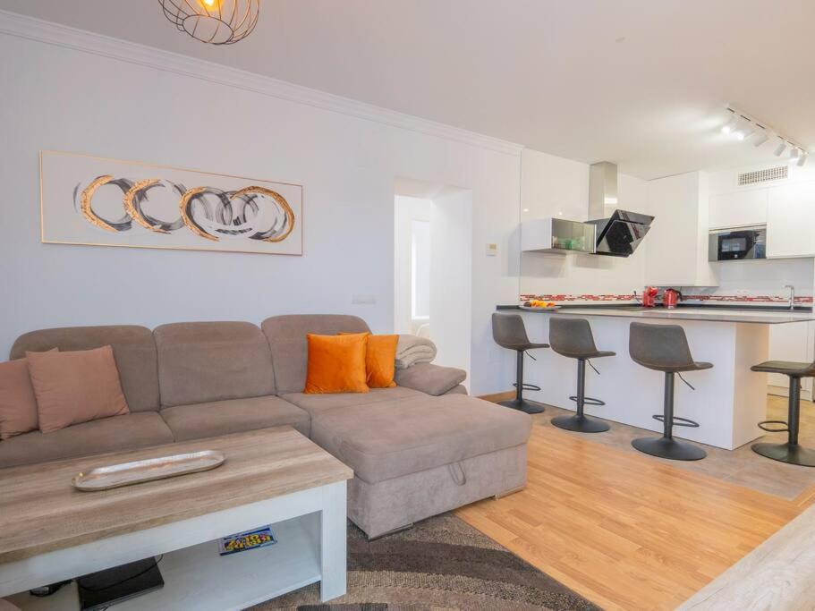 Stylish 3 bedroom apartment, Historic Mijas Cente view 5