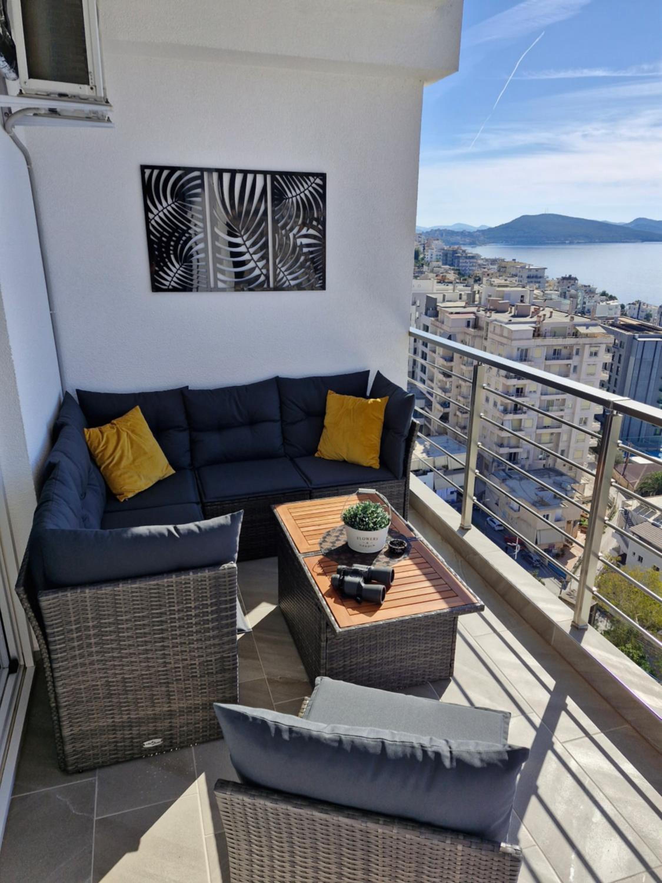 Stella Apartment