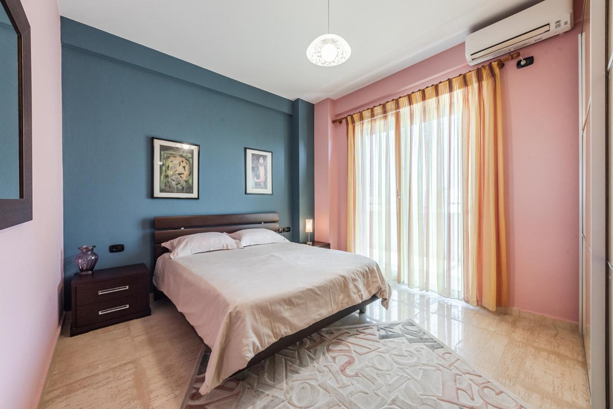 Main square apartment
