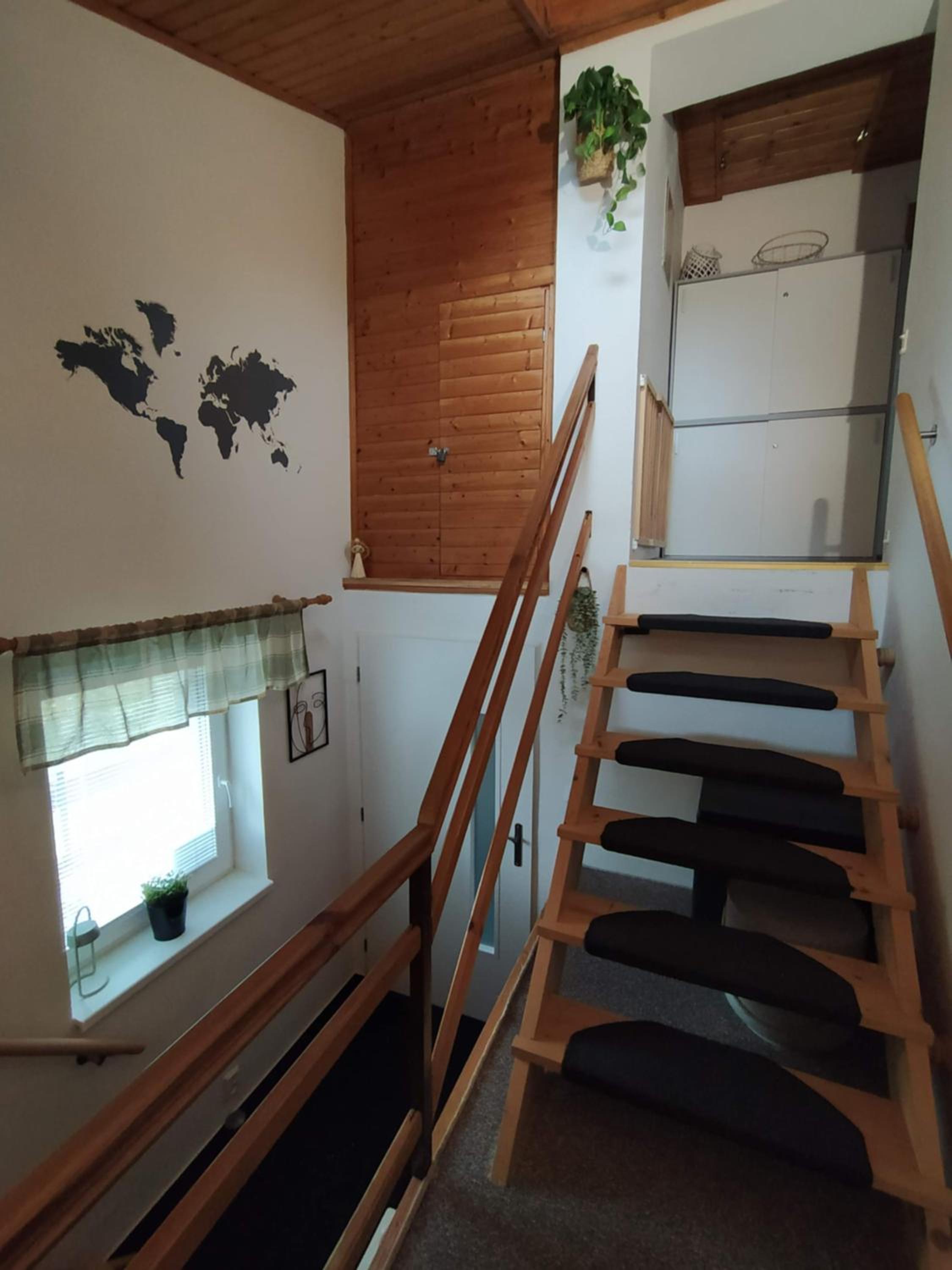 Photo 34