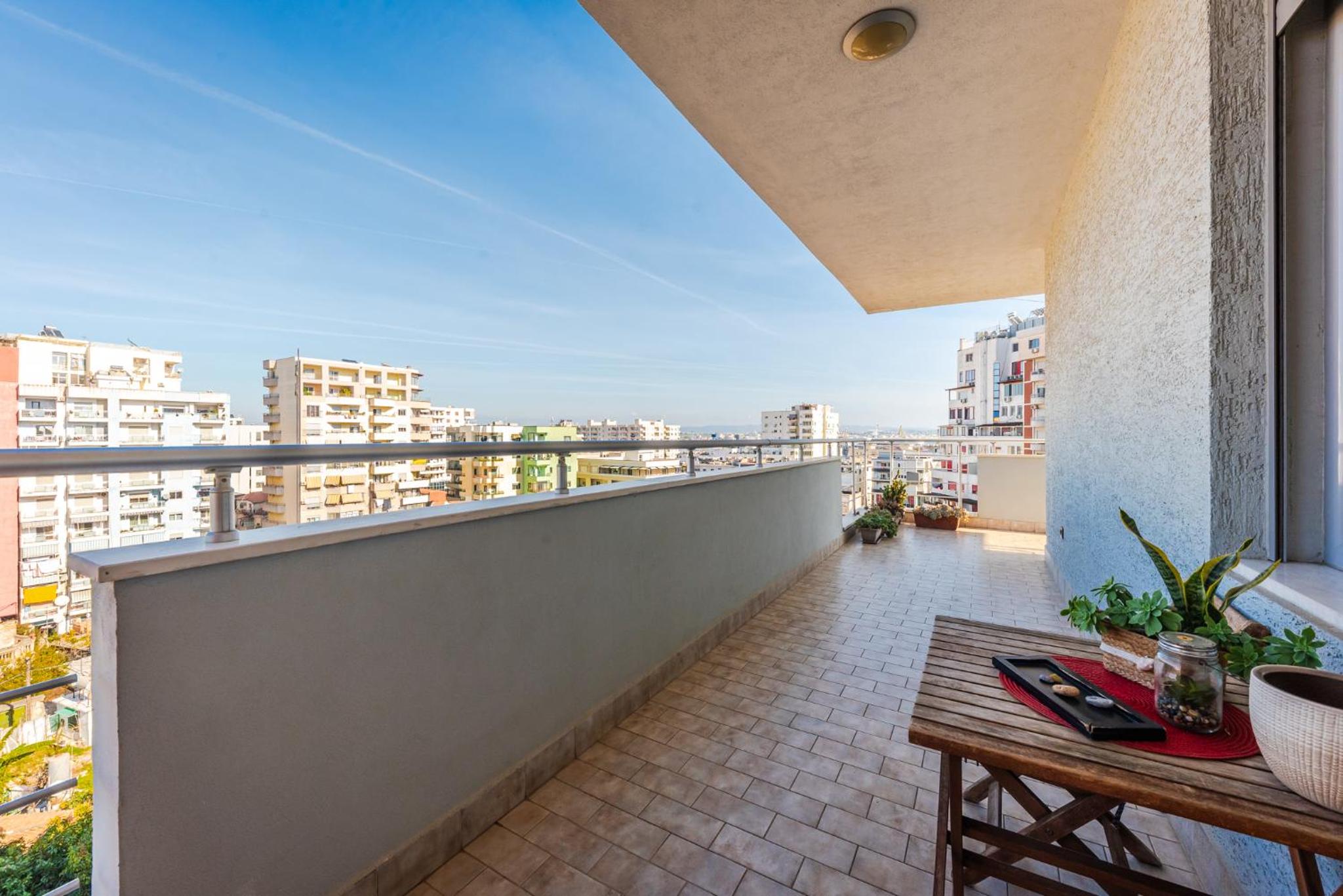 Main square apartment