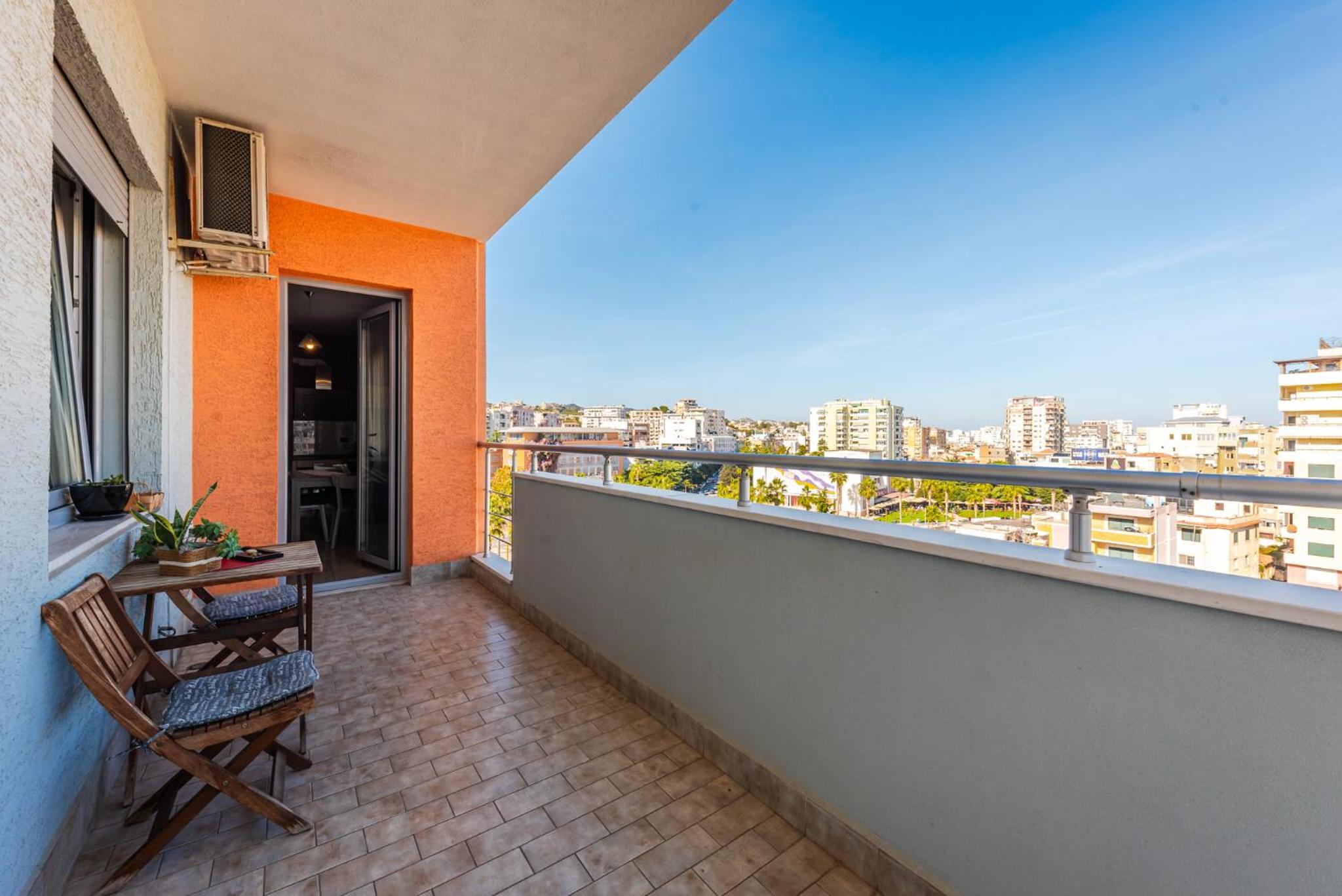 Main square apartment
