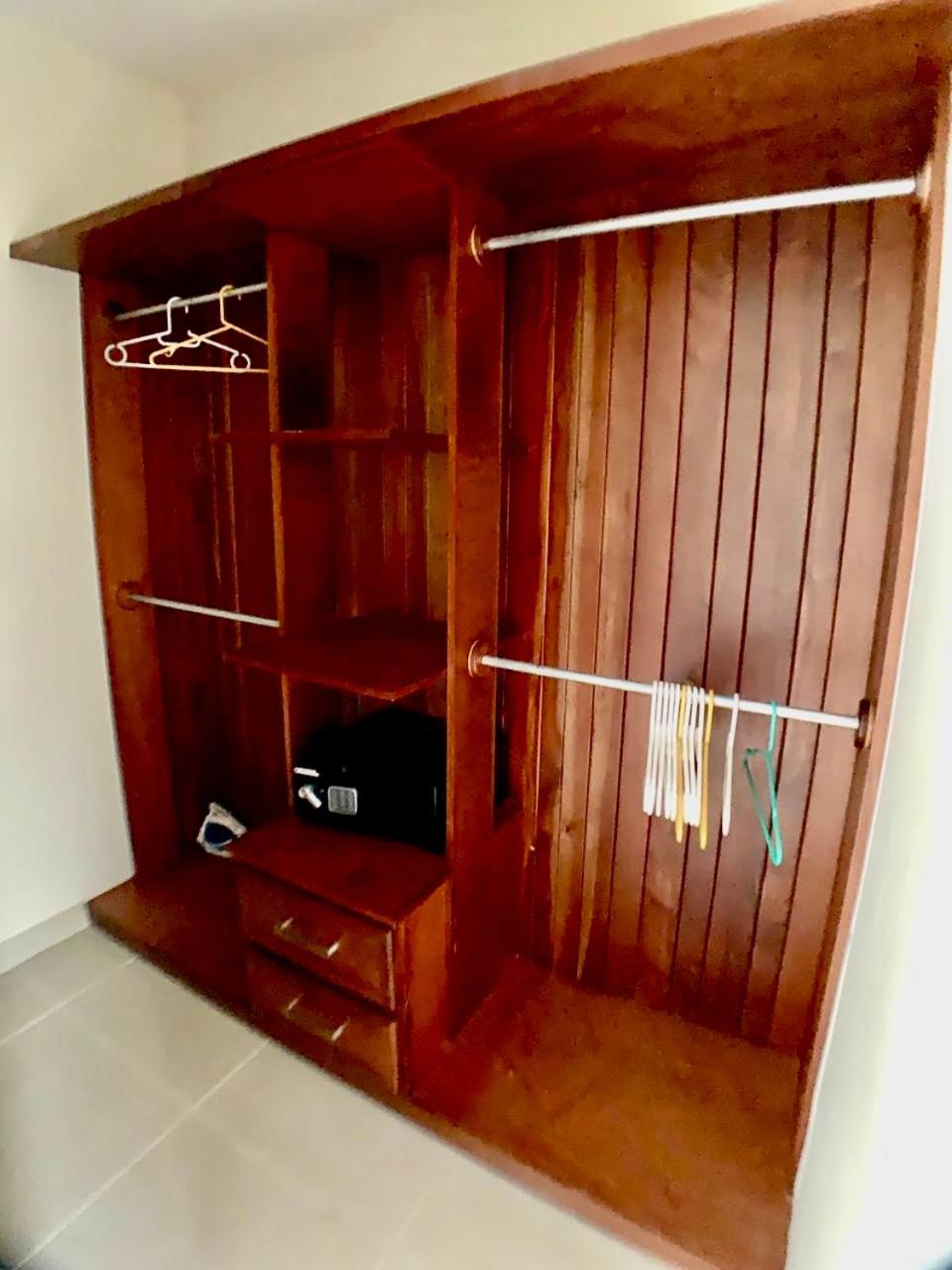 Radiant Realm Residence Free Parking BBQ Central los Corales