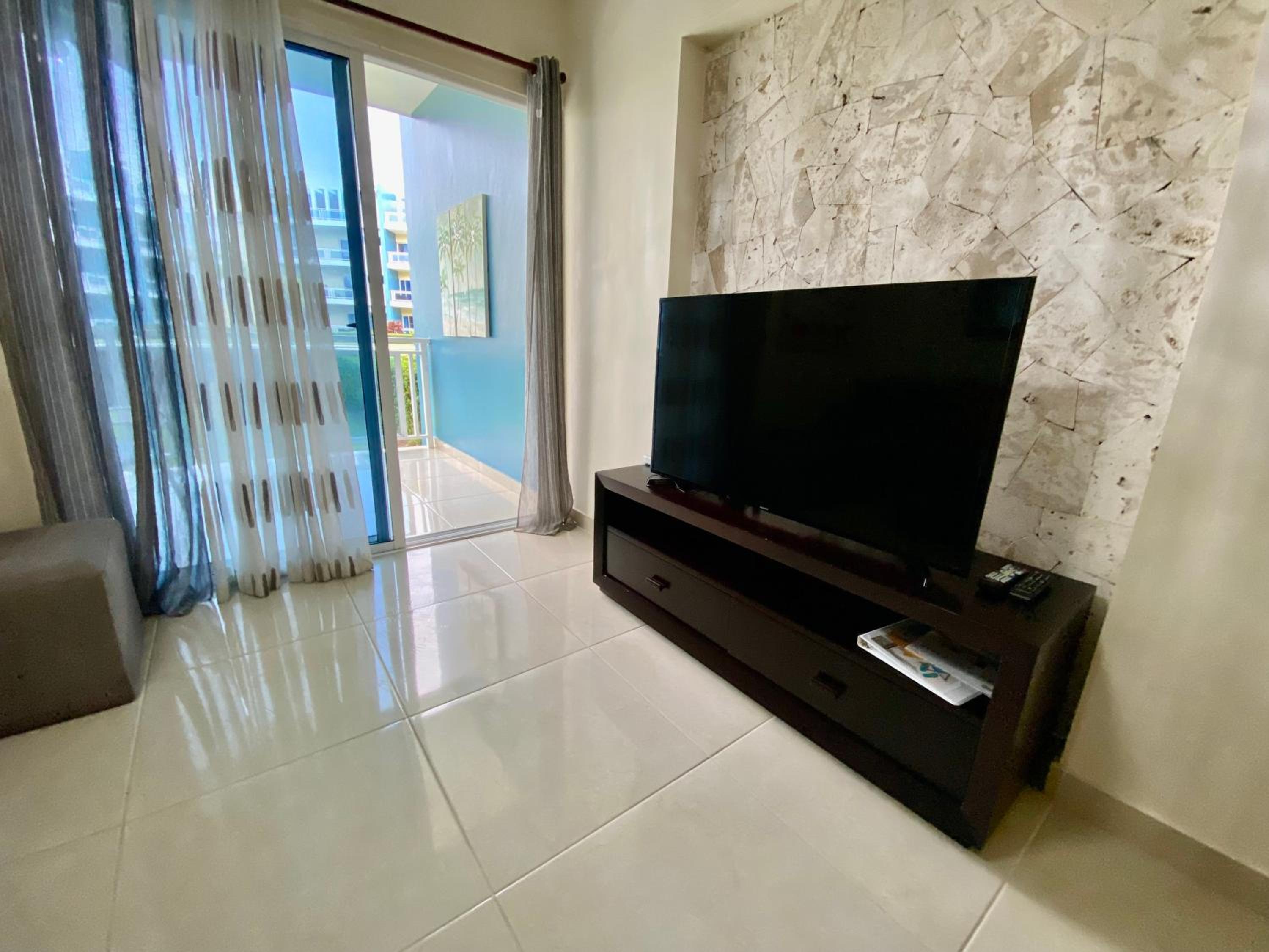 Radiant Realm Residence Free Parking BBQ Central los Corales