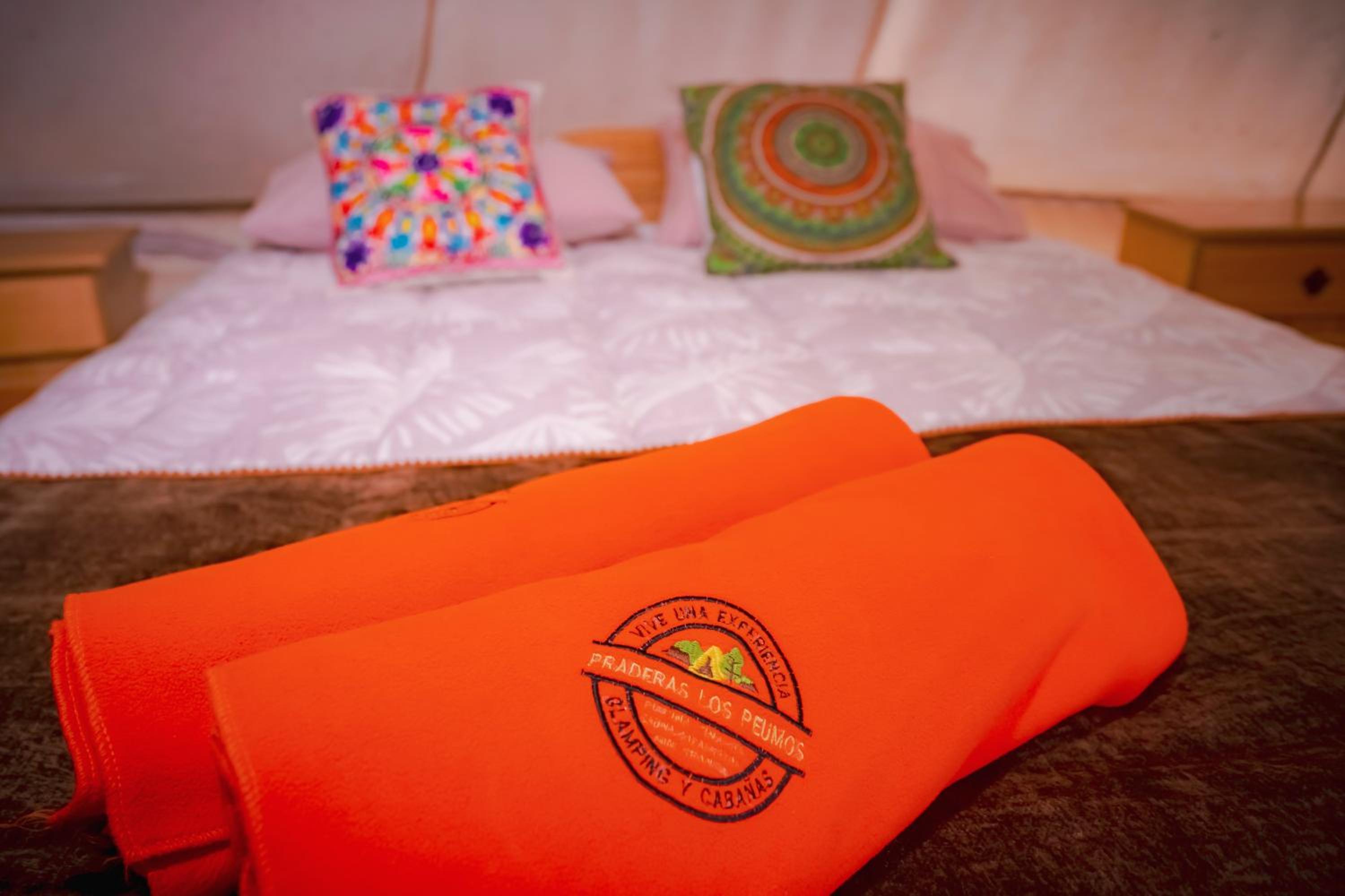 Praderas Los Peumos Glamping-Cabañas