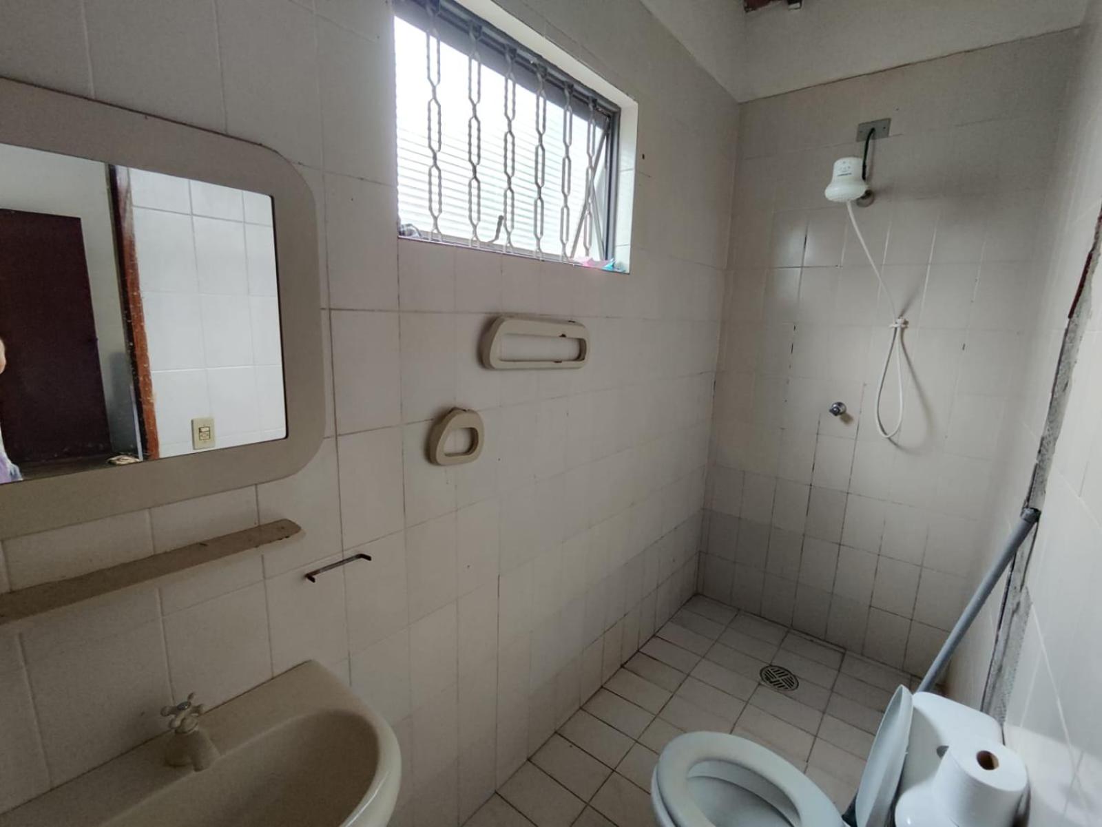 Chácara 5 suítes e piscina em Cabreúva