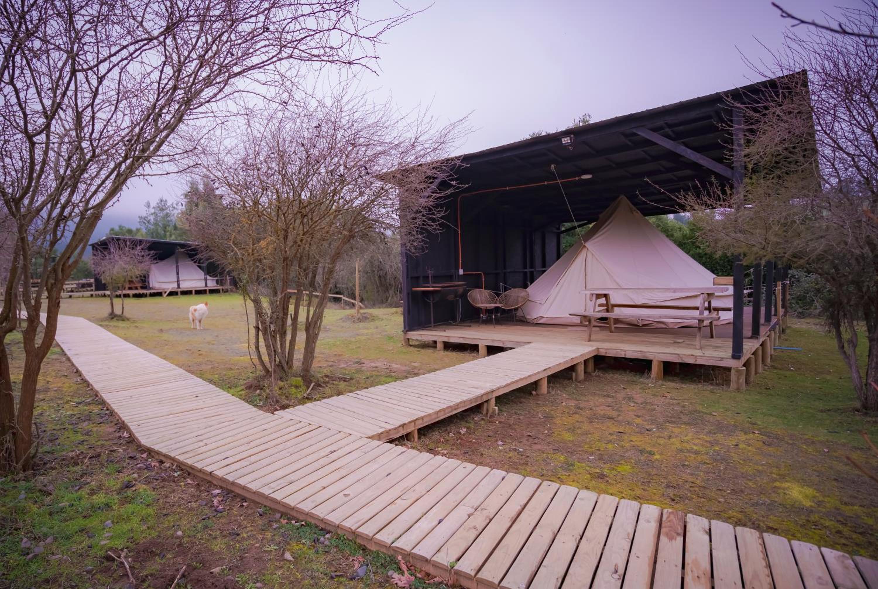 Praderas Los Peumos Glamping-Cabañas