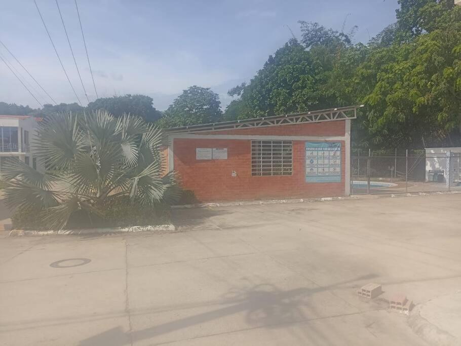 Casa con Piscina Privada Carmen de Apicala Aire
