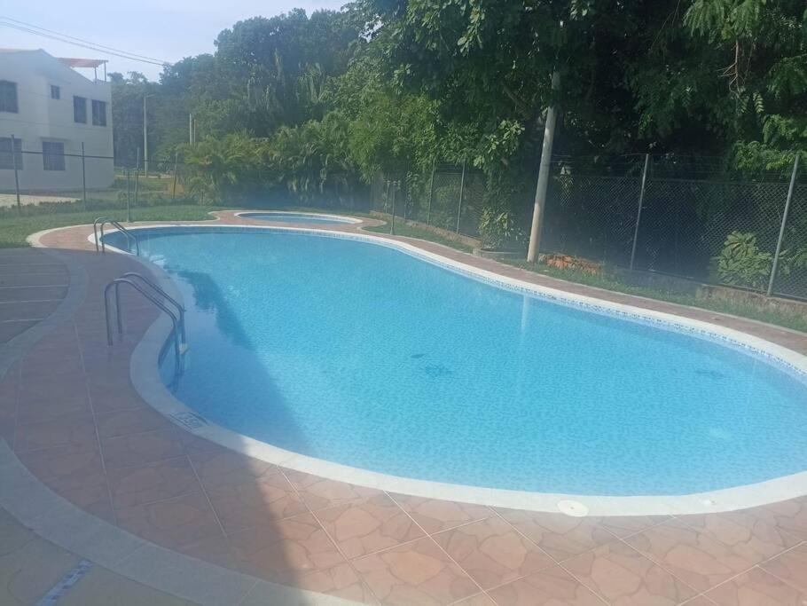Casa con Piscina Privada Carmen de Apicala Aire